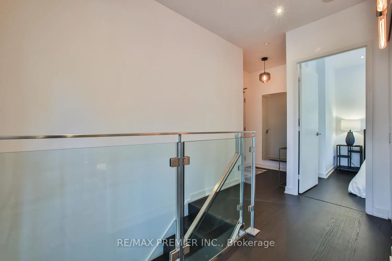 1030 King Street W, #106