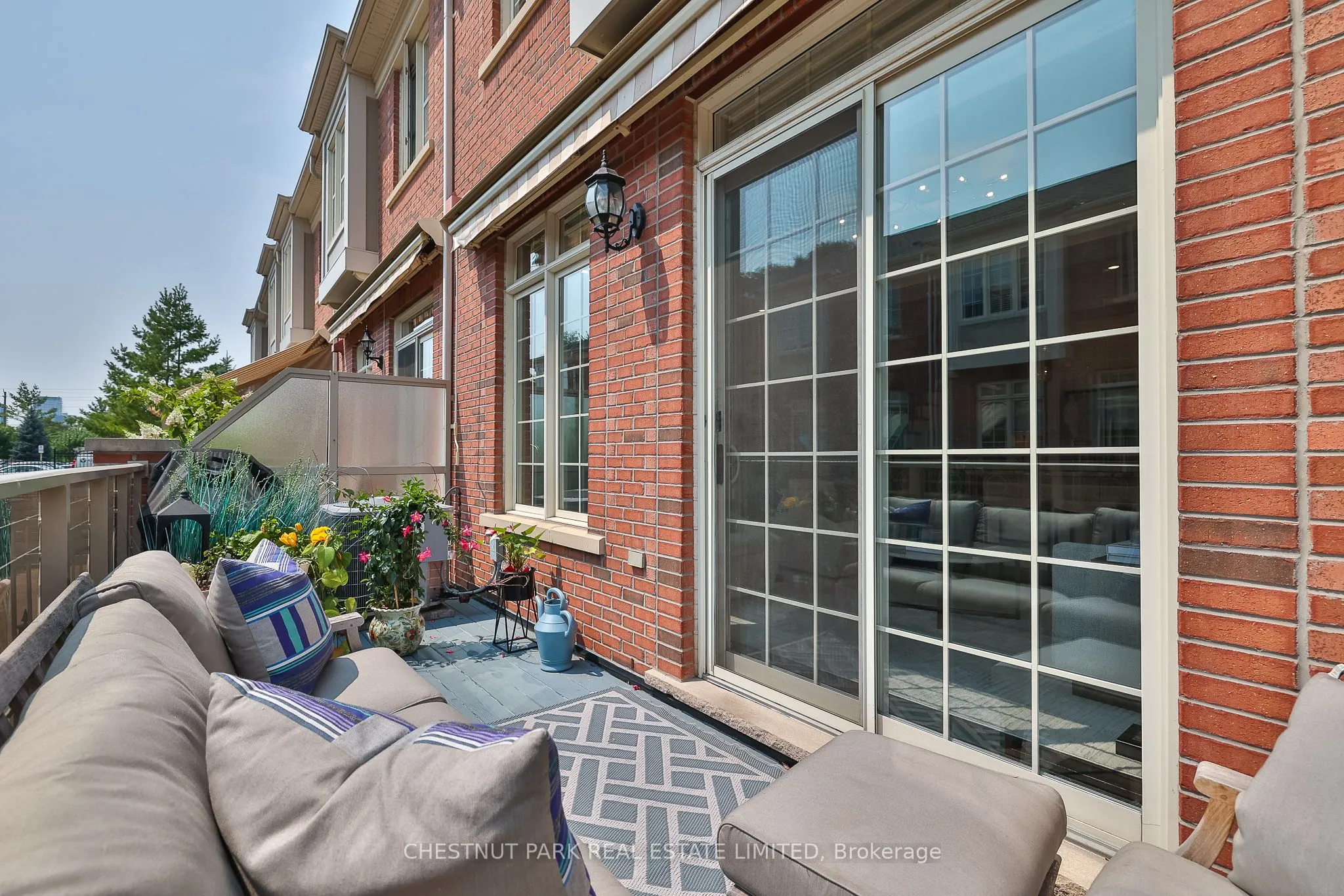 12 Burkebrook Place, #1