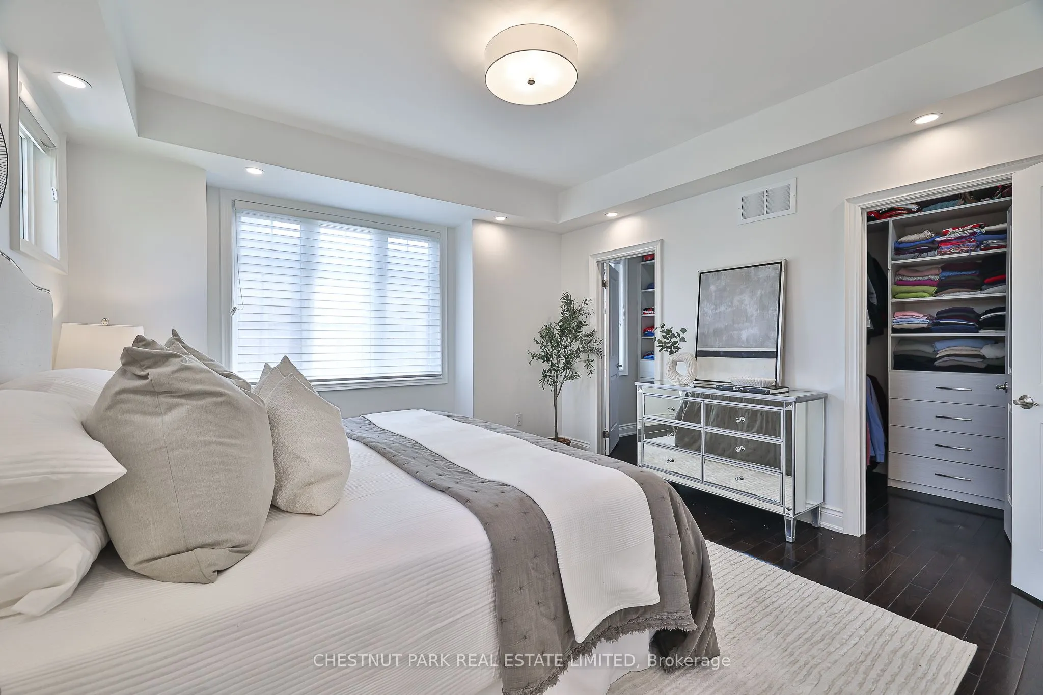 12 Burkebrook Place, #1