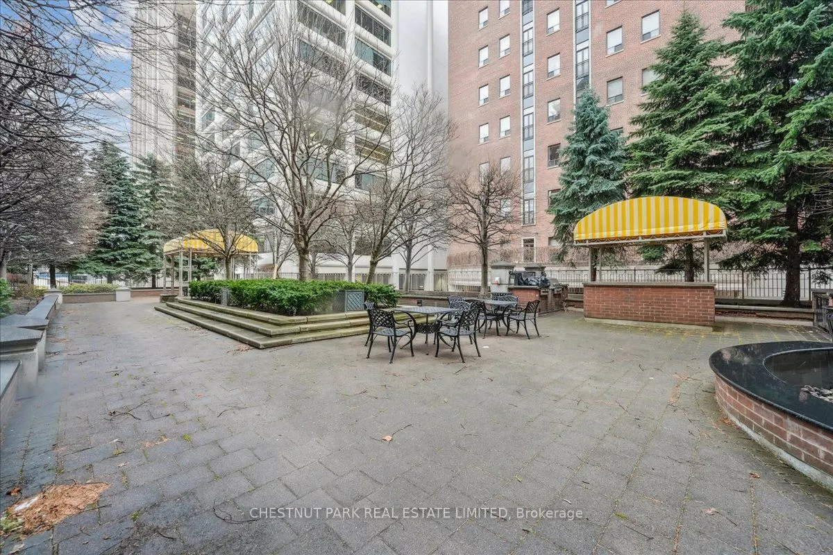 33 Delisle Avenue, #203