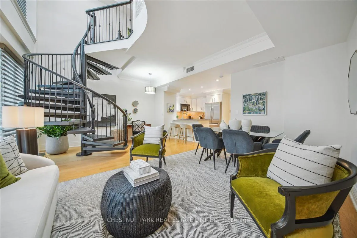 33 Delisle Avenue, #203