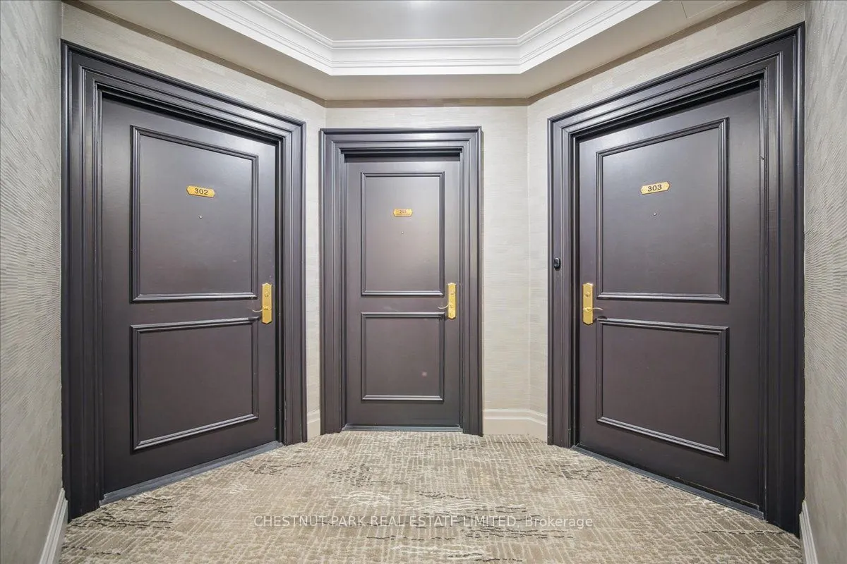 33 Delisle Avenue, #203