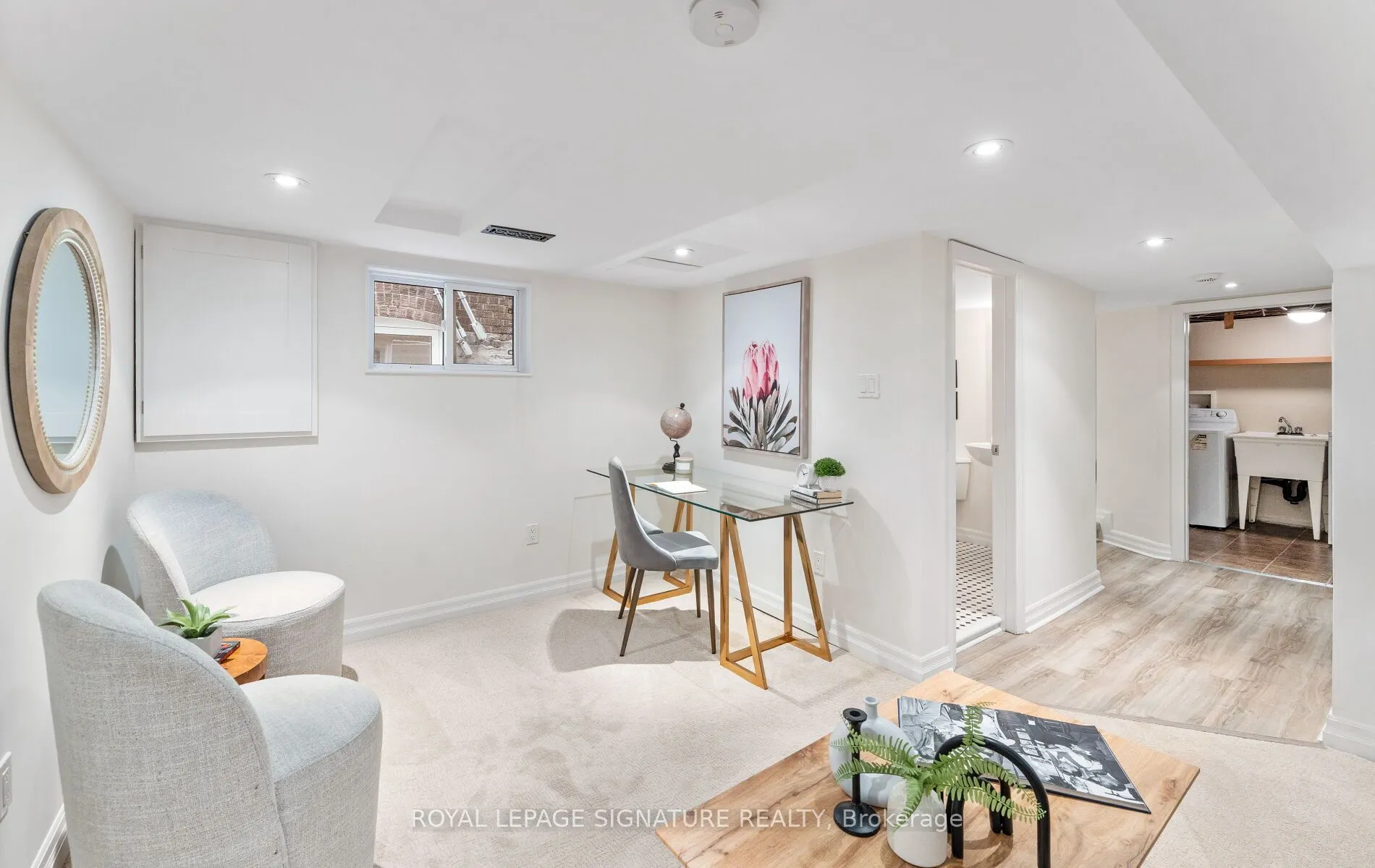 45 Hillsdale Avenue W