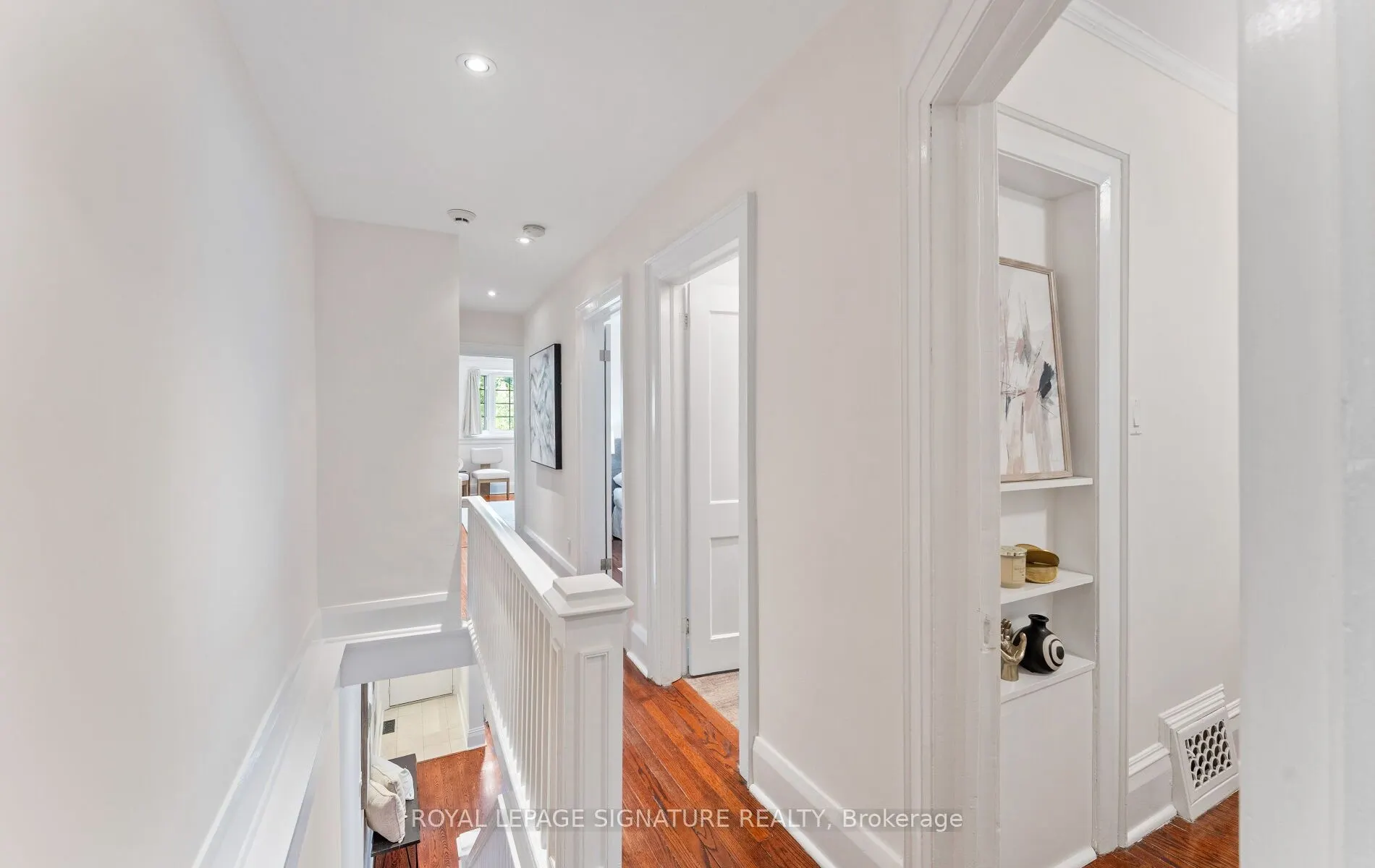 45 Hillsdale Avenue W