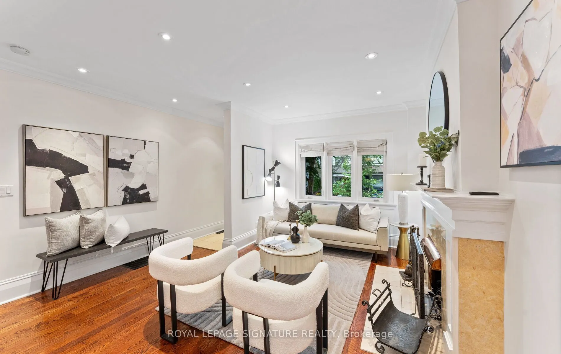 45 Hillsdale Avenue W