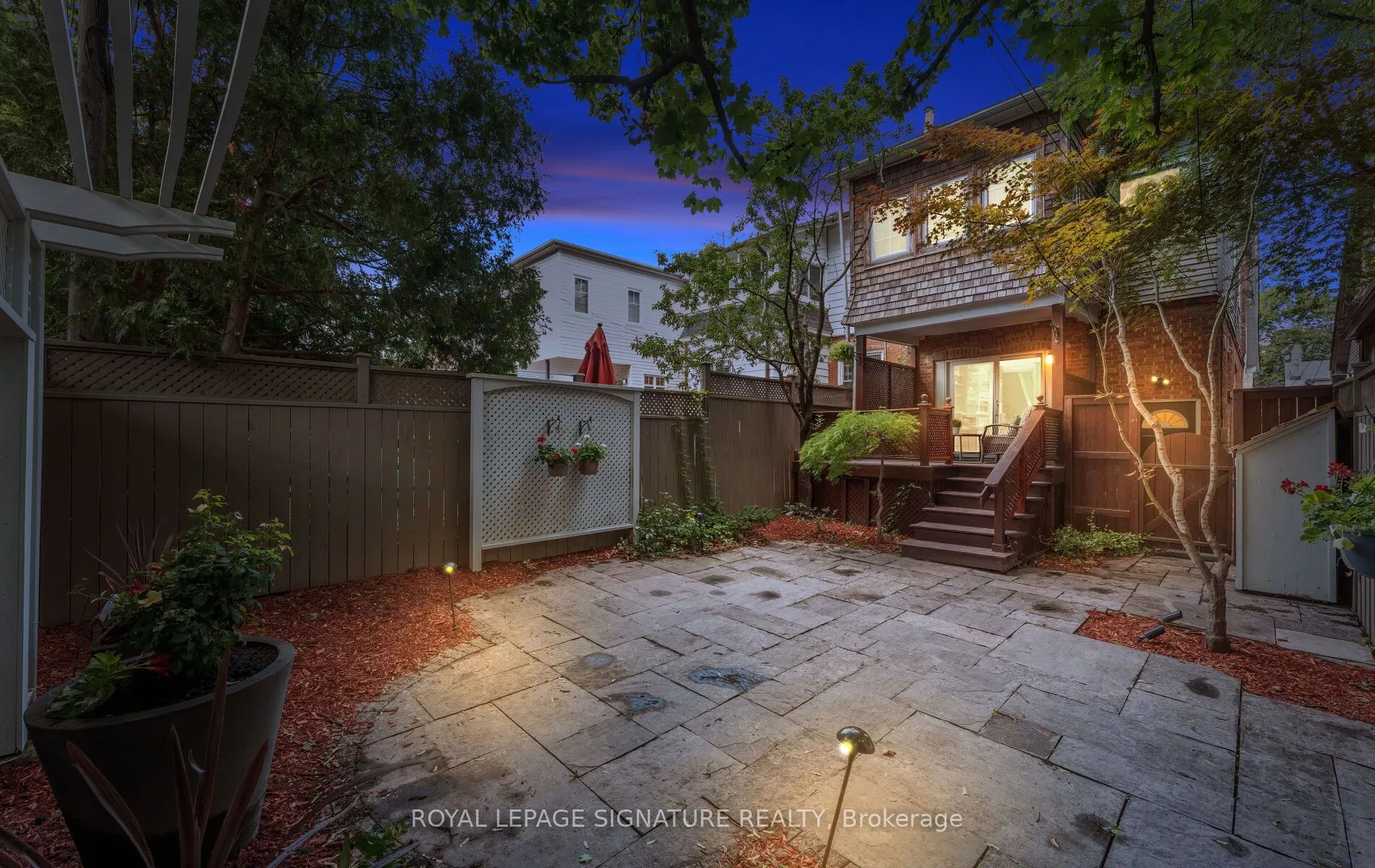 45 Hillsdale Avenue W
