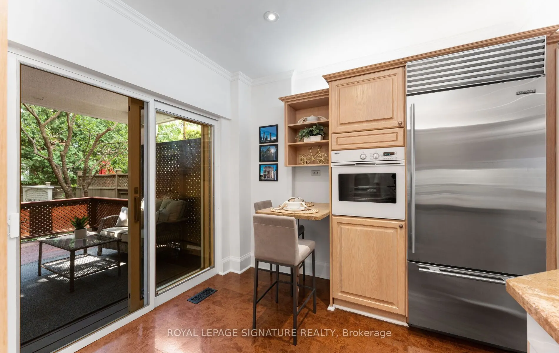 45 Hillsdale Avenue W