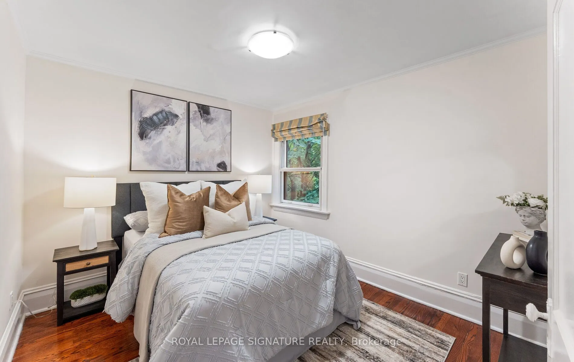 45 Hillsdale Avenue W