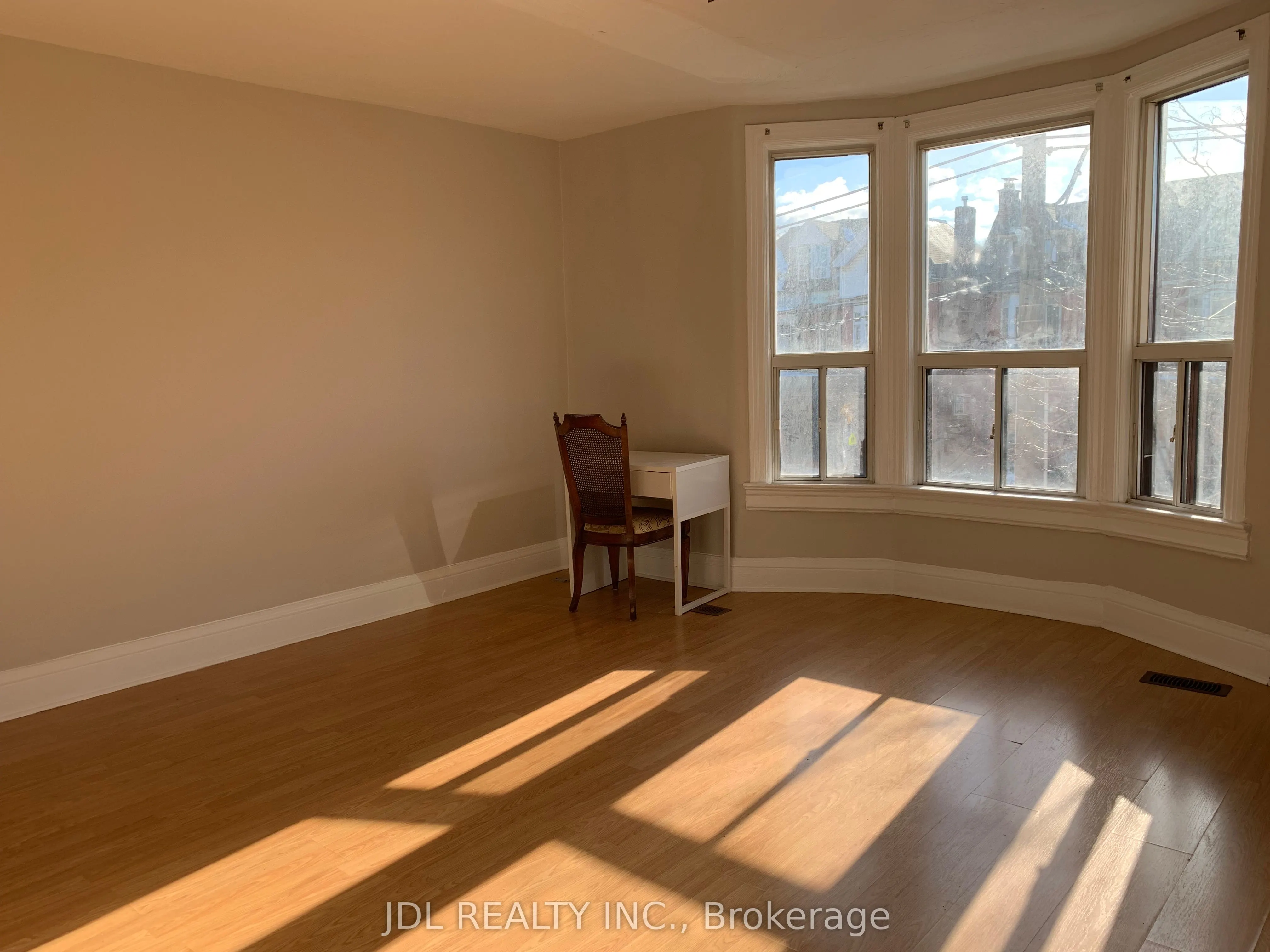 593 Bathurst Street, #Second and Thirty Floor