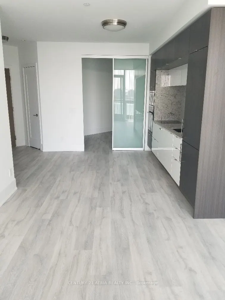 1 Edgewater Drive, #605