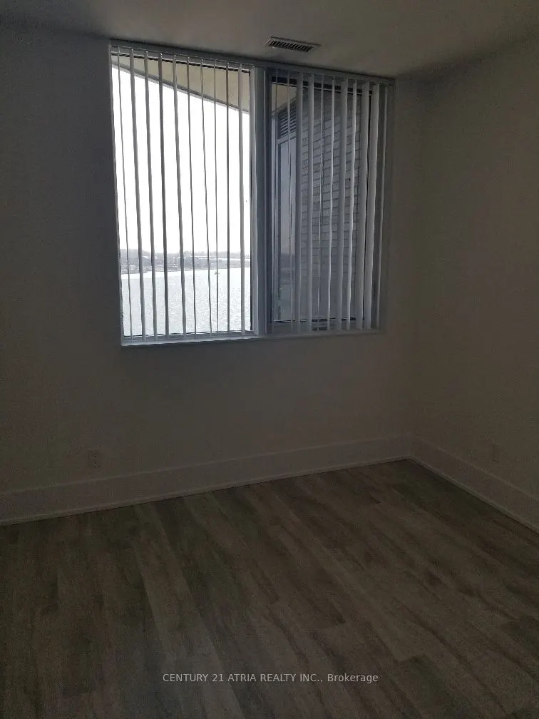 1 Edgewater Drive, #605