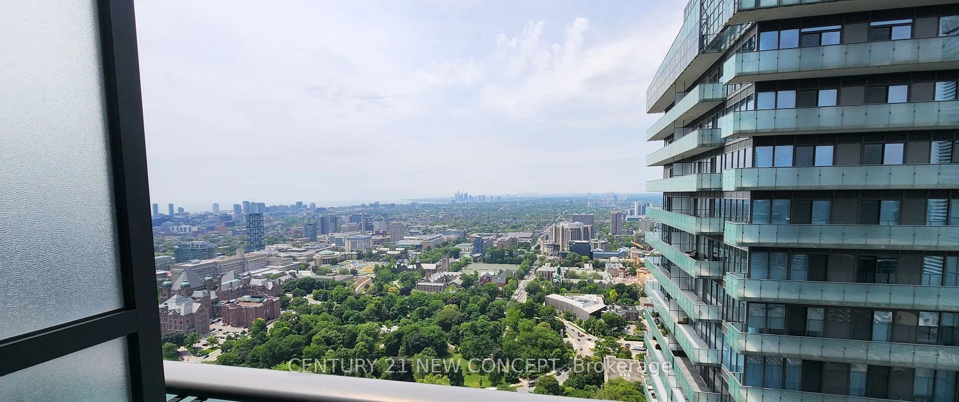 1080 Bay Street, #4403