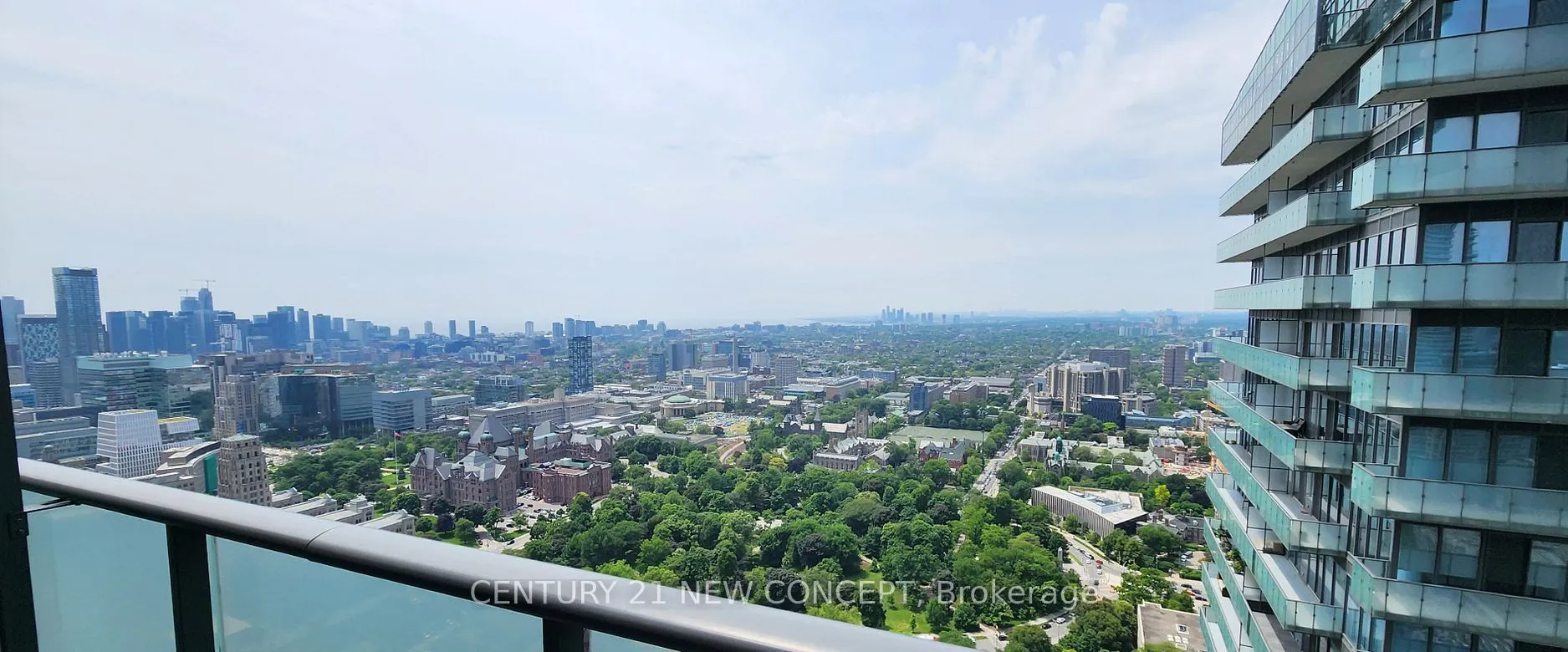 1080 Bay Street, #4403