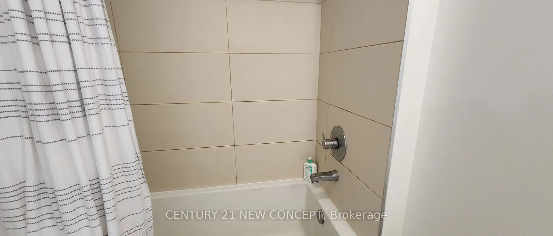 1080 Bay Street, #4403