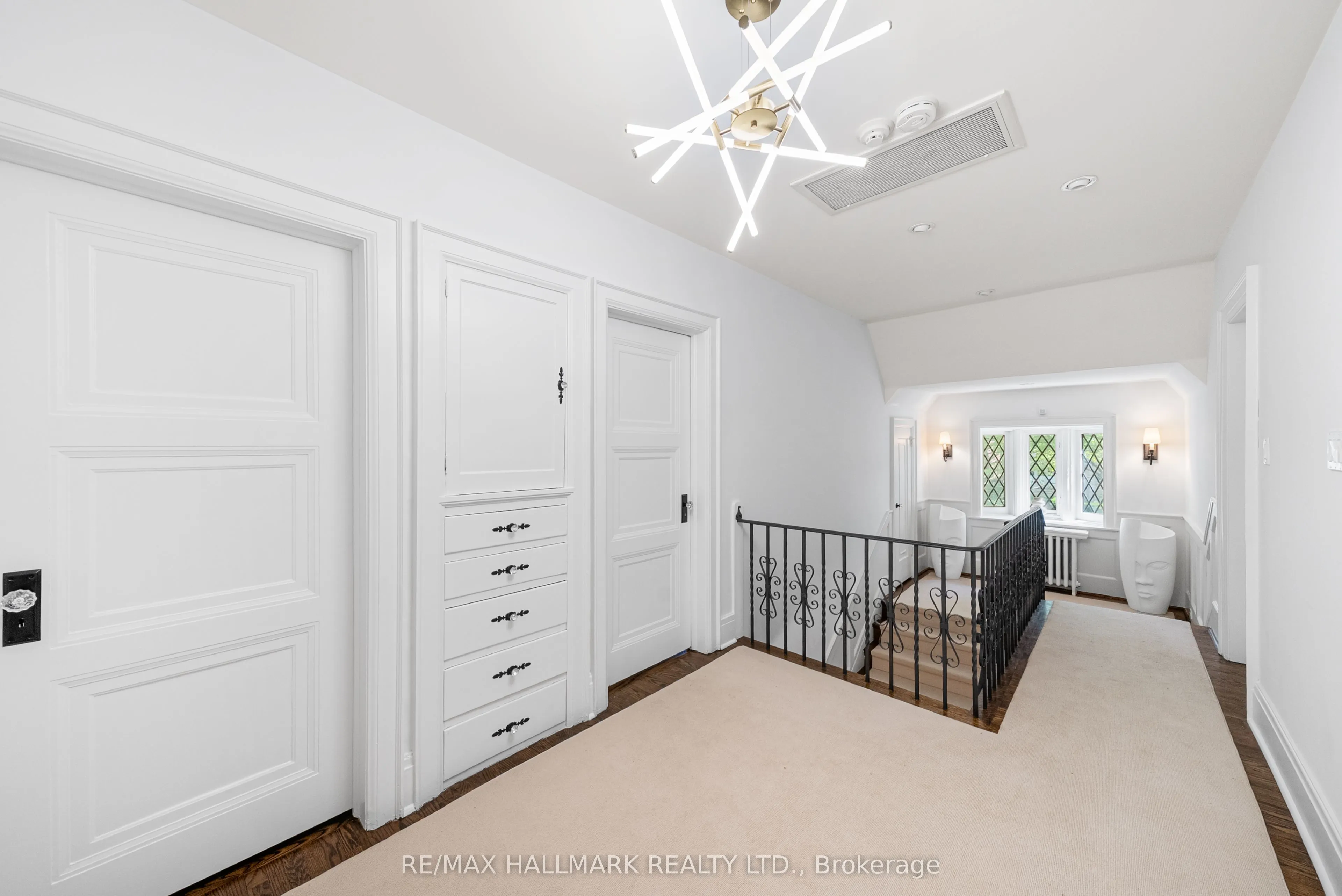 16 Elderwood Drive