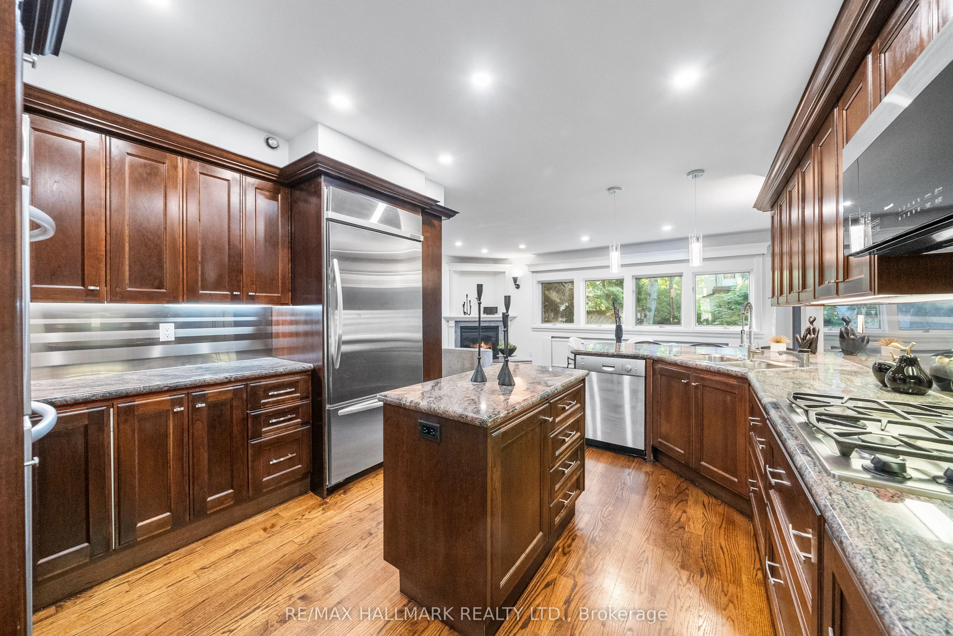 16 Elderwood Drive
