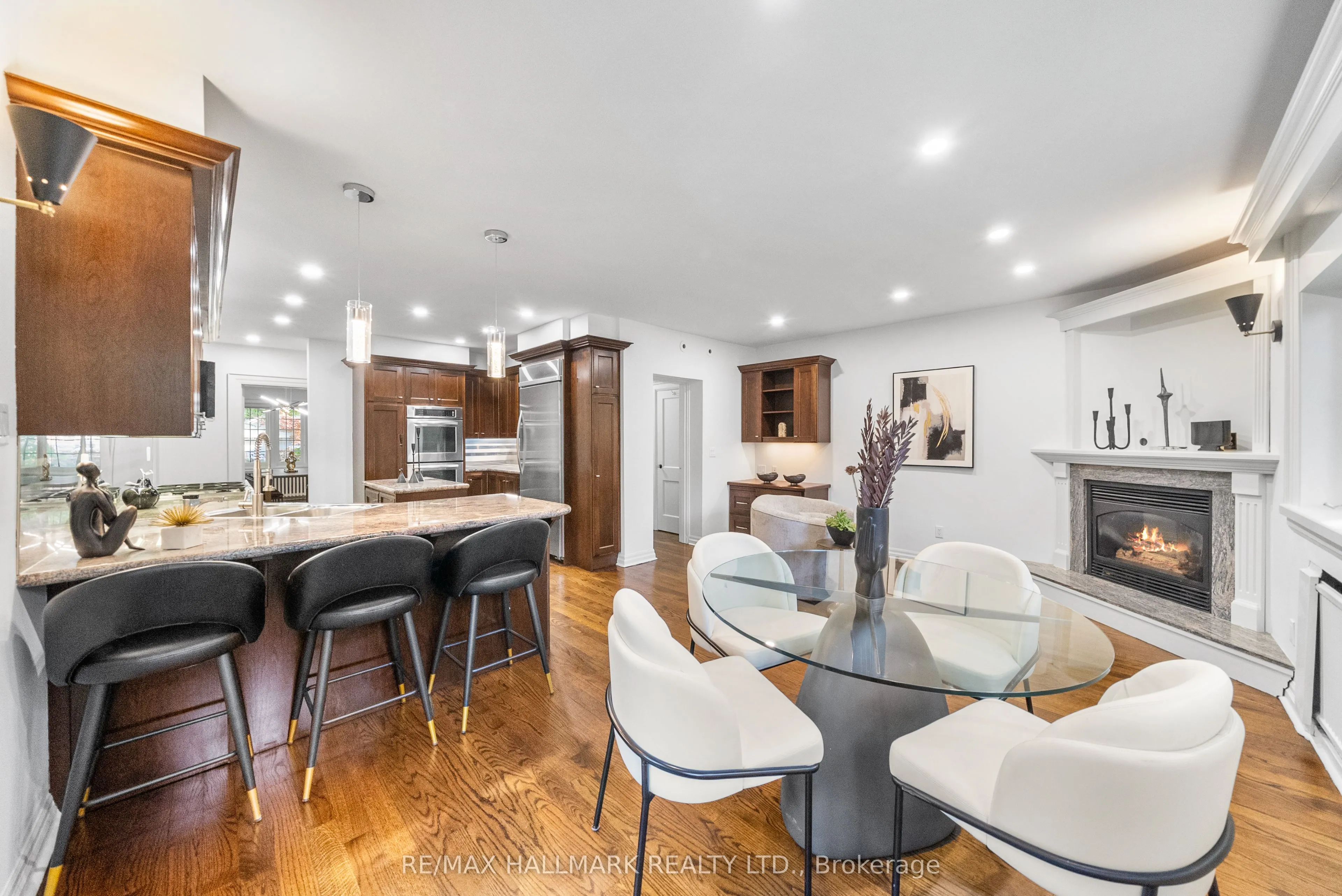 16 Elderwood Drive