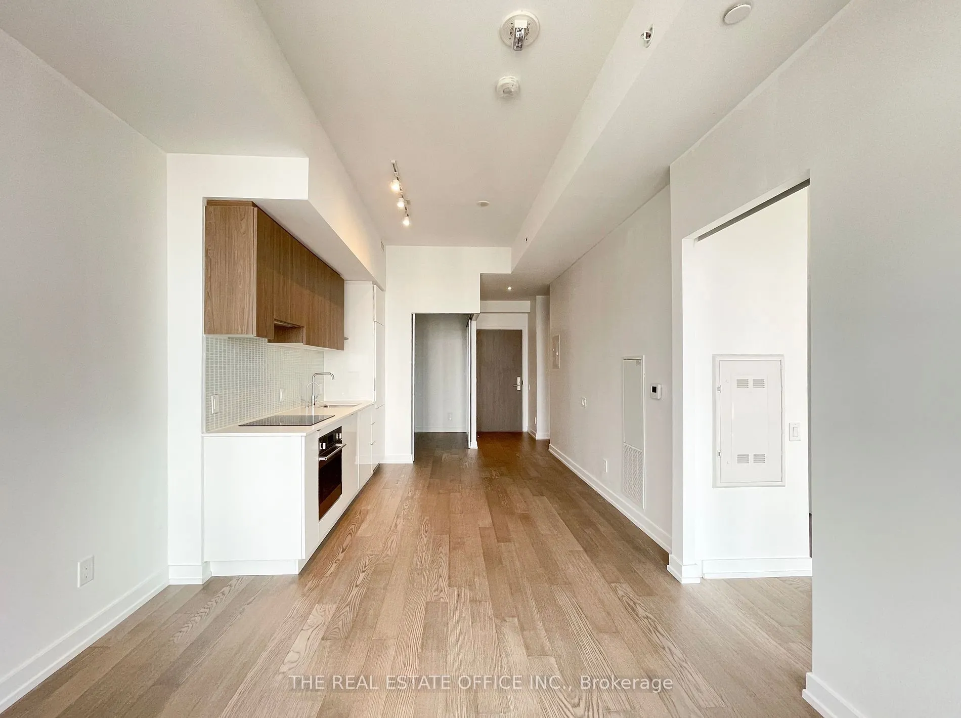 161 Roehampton Avenue, #2113