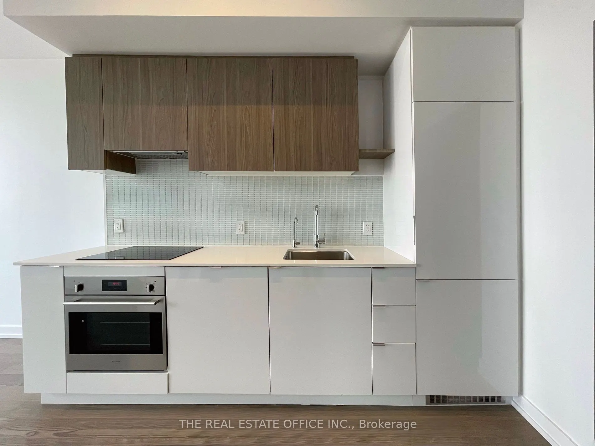 161 Roehampton Avenue, #2113