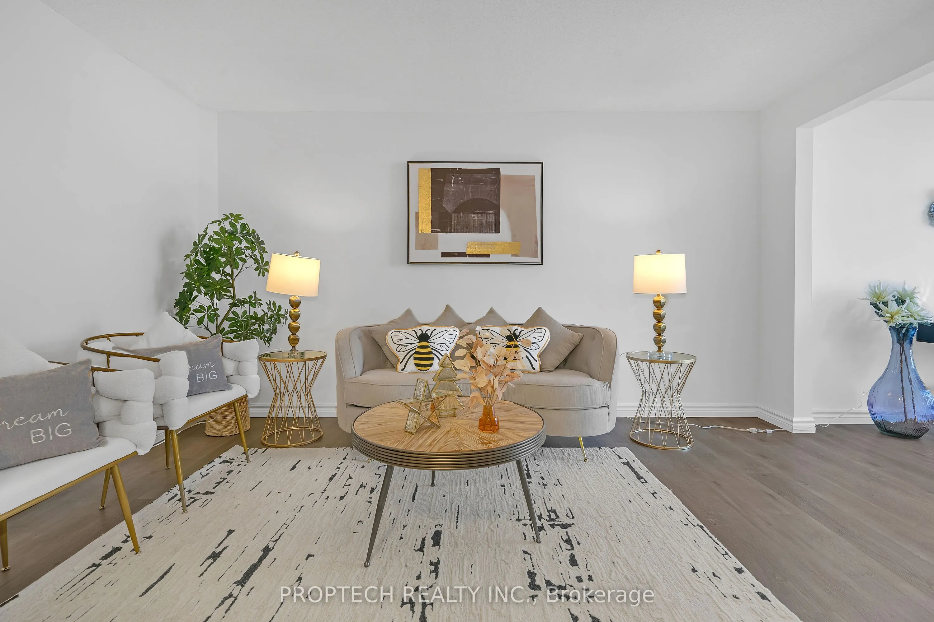 5795 Yonge Street, #204