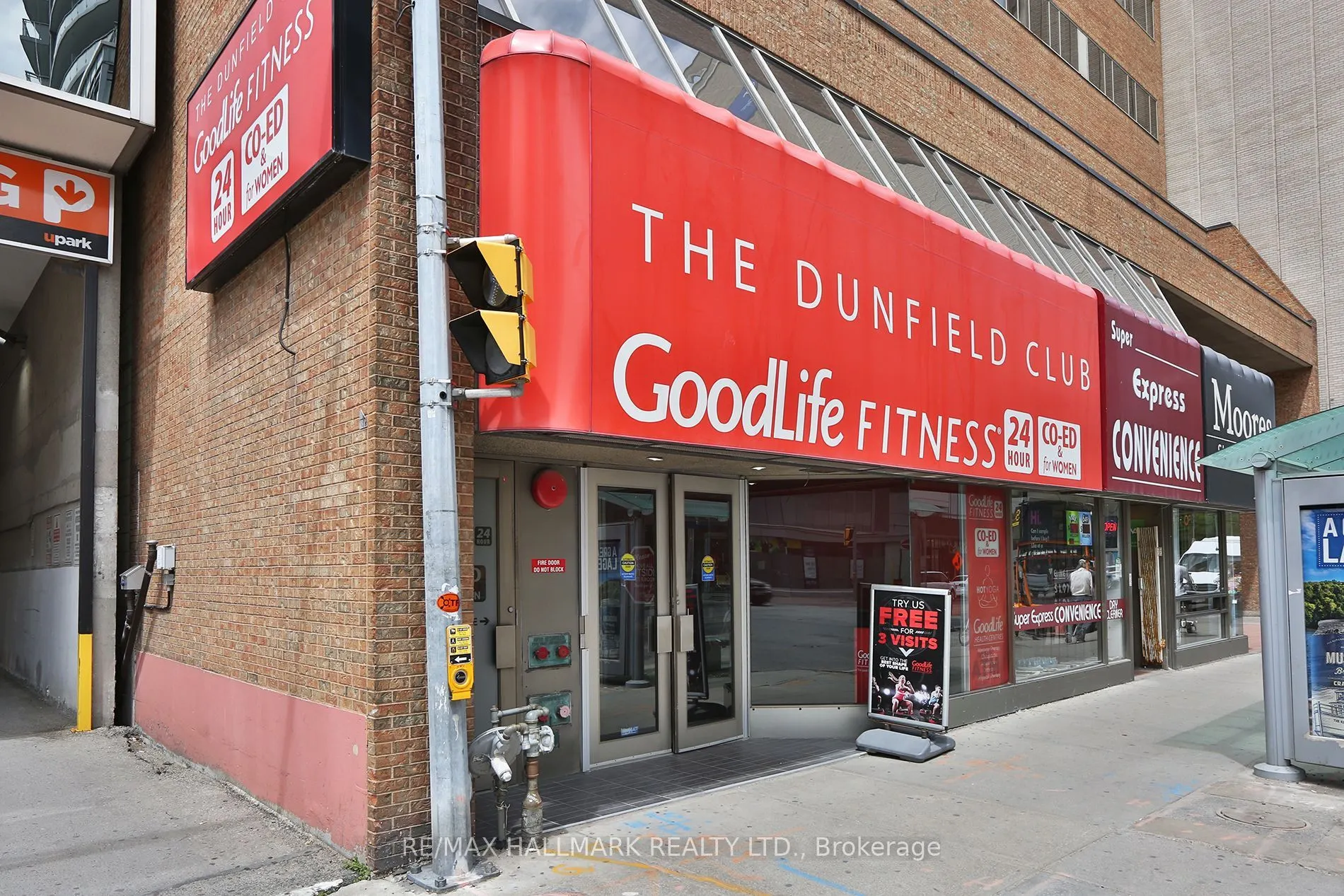 8 Eglinton Avenue E, #4203