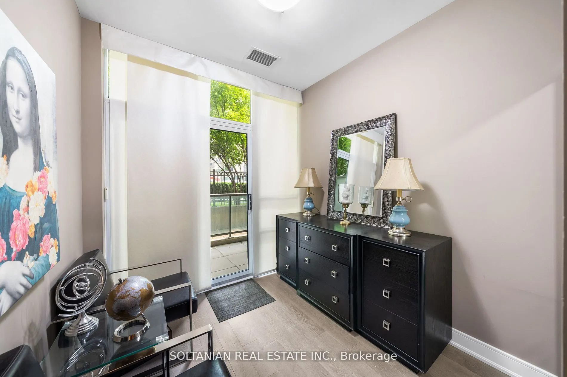 88 Broadway Avenue, #105