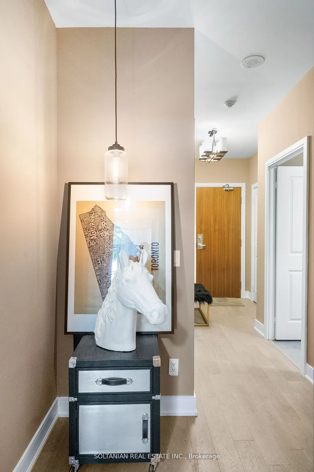 88 Broadway Avenue, #105