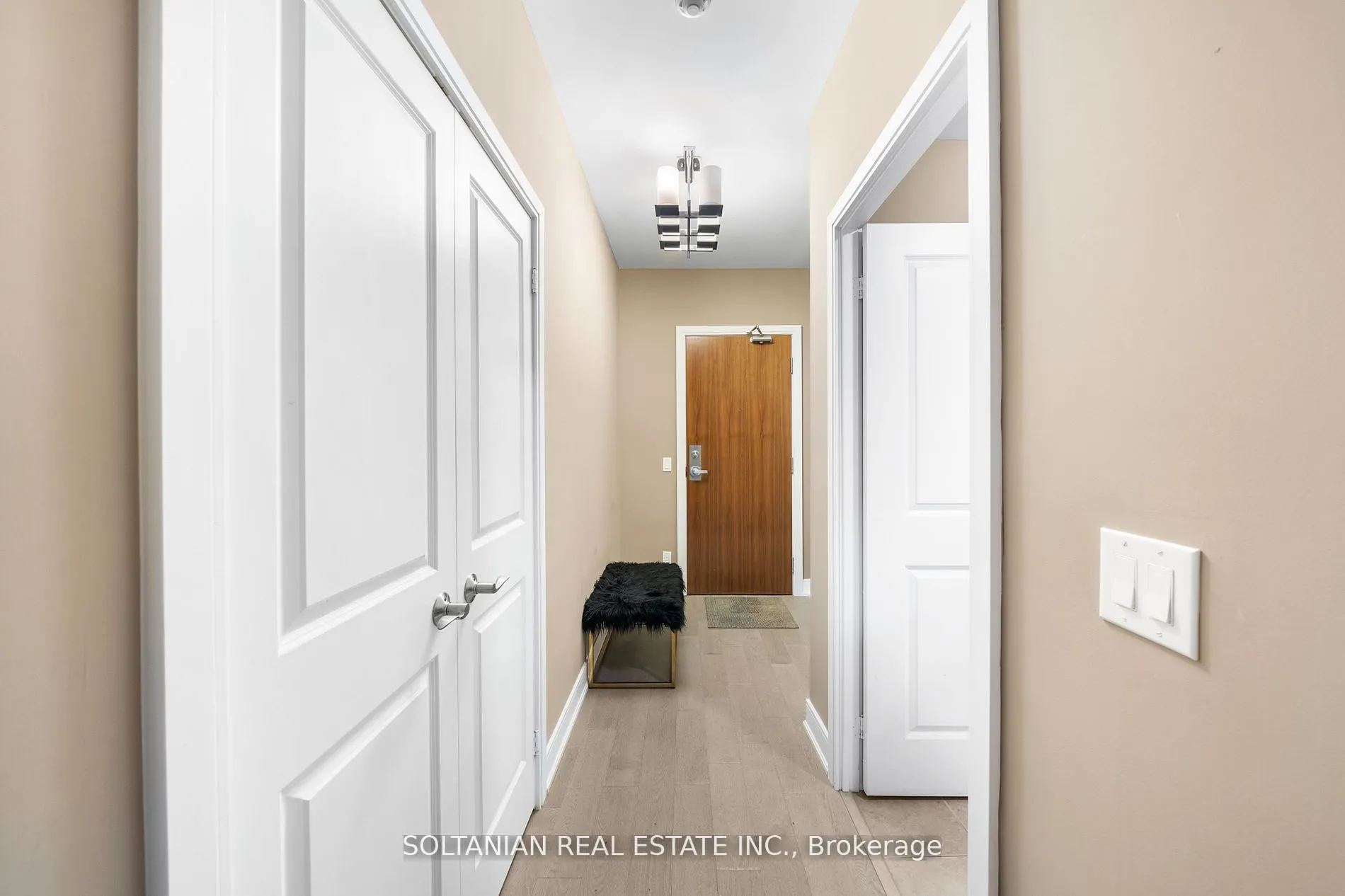 88 Broadway Avenue, #105