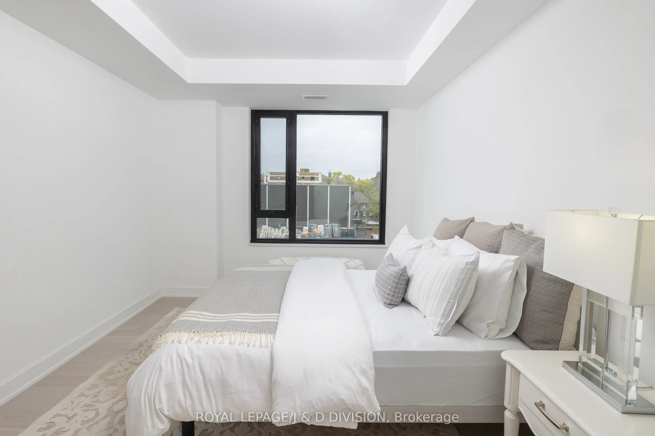 1 Strathgowan Avenue, #407