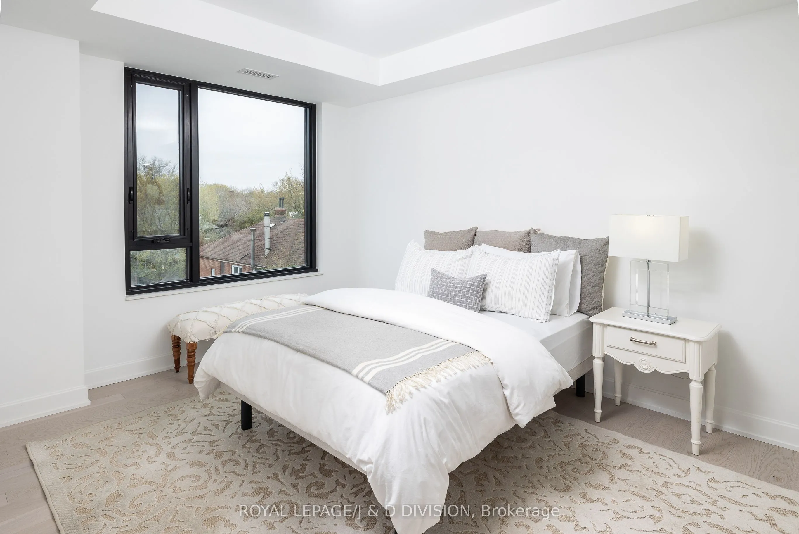 1 Strathgowan Avenue, #407