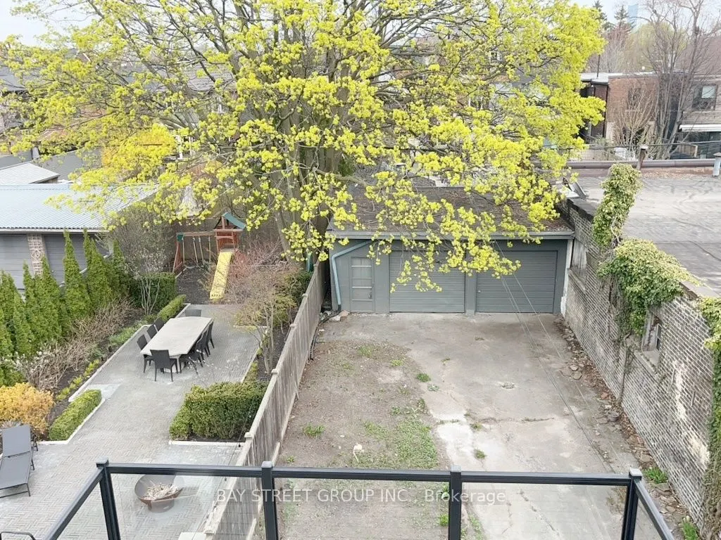 163 Delaware Avenue