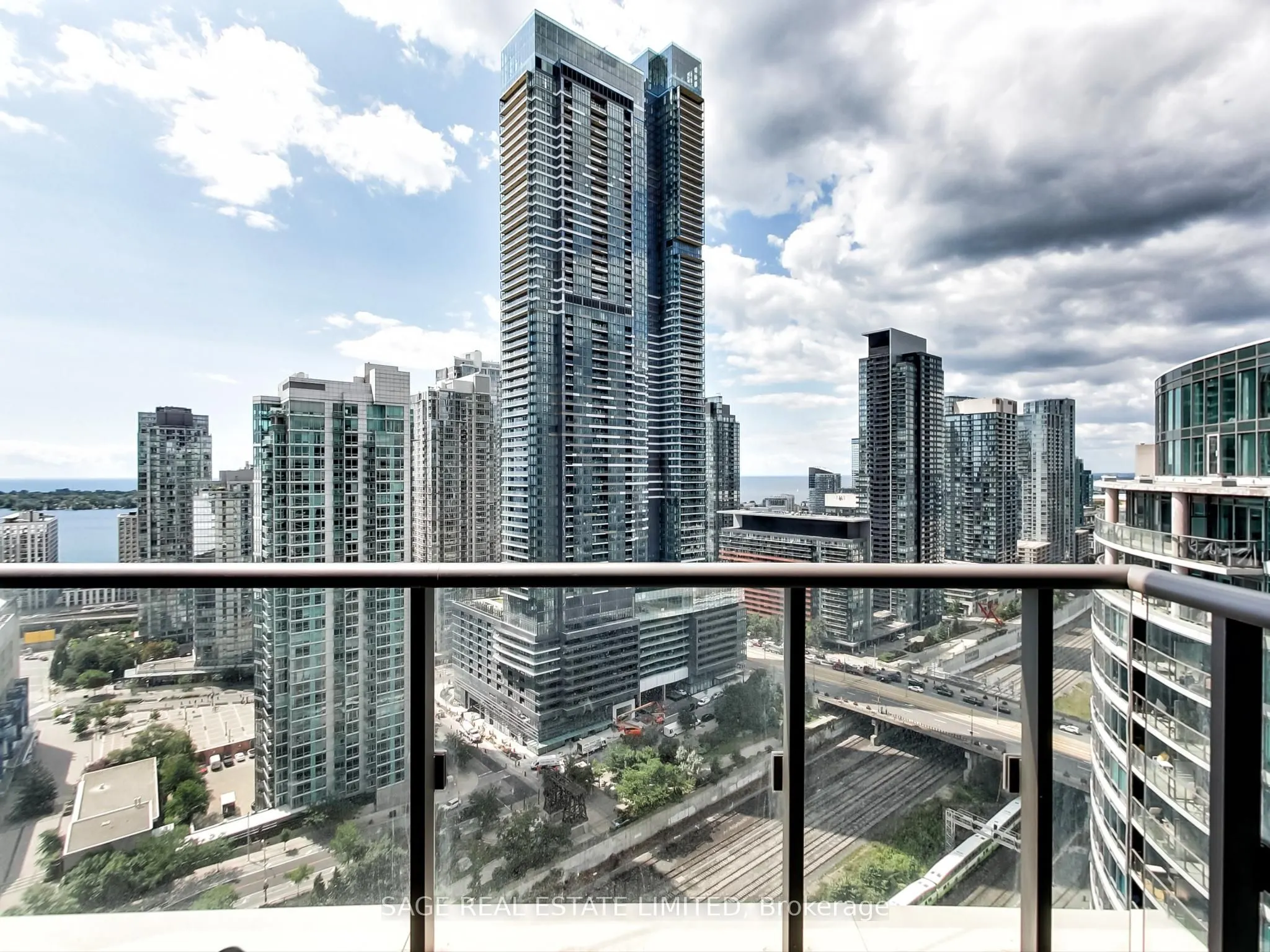361 Front Street, #3306