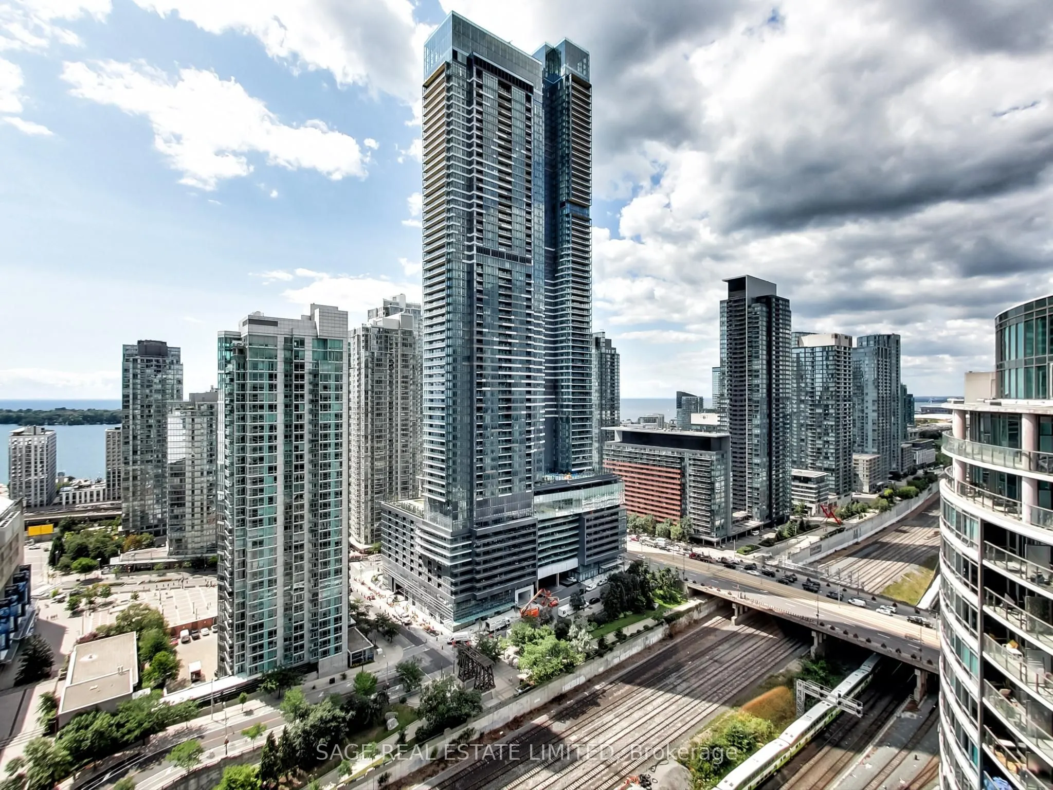 361 Front Street, #3306