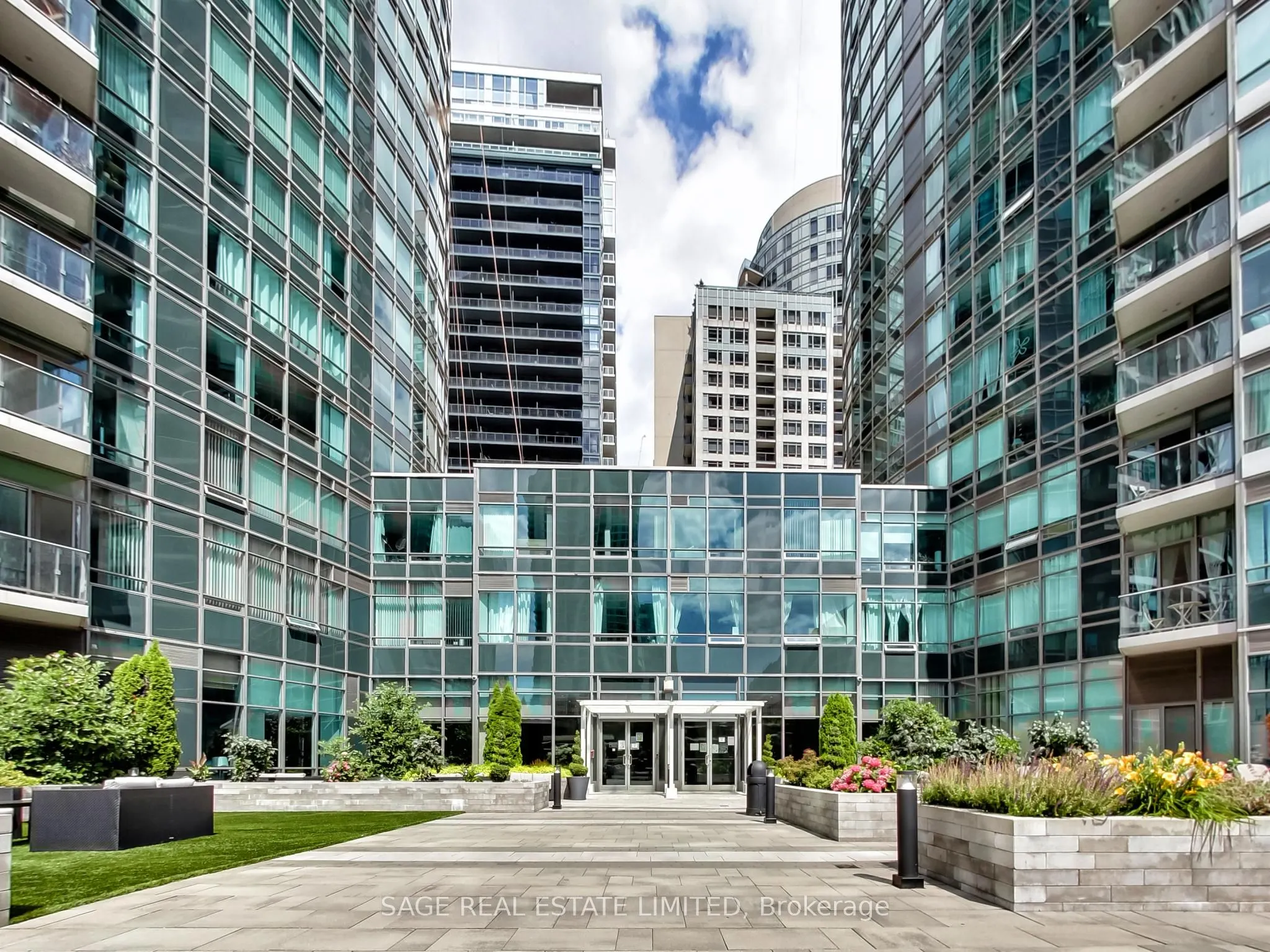 361 Front Street, #3306