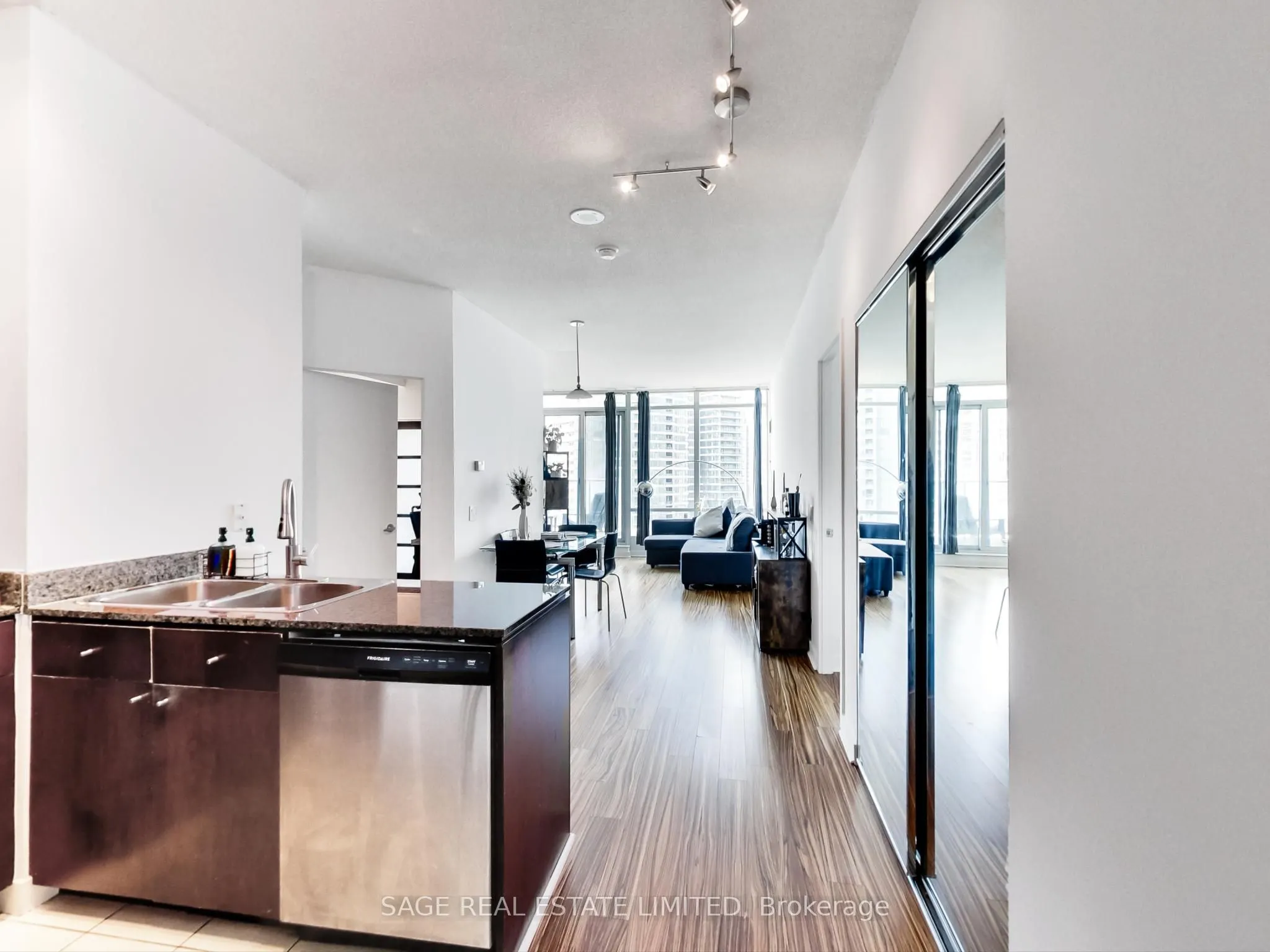 361 Front Street, #3306