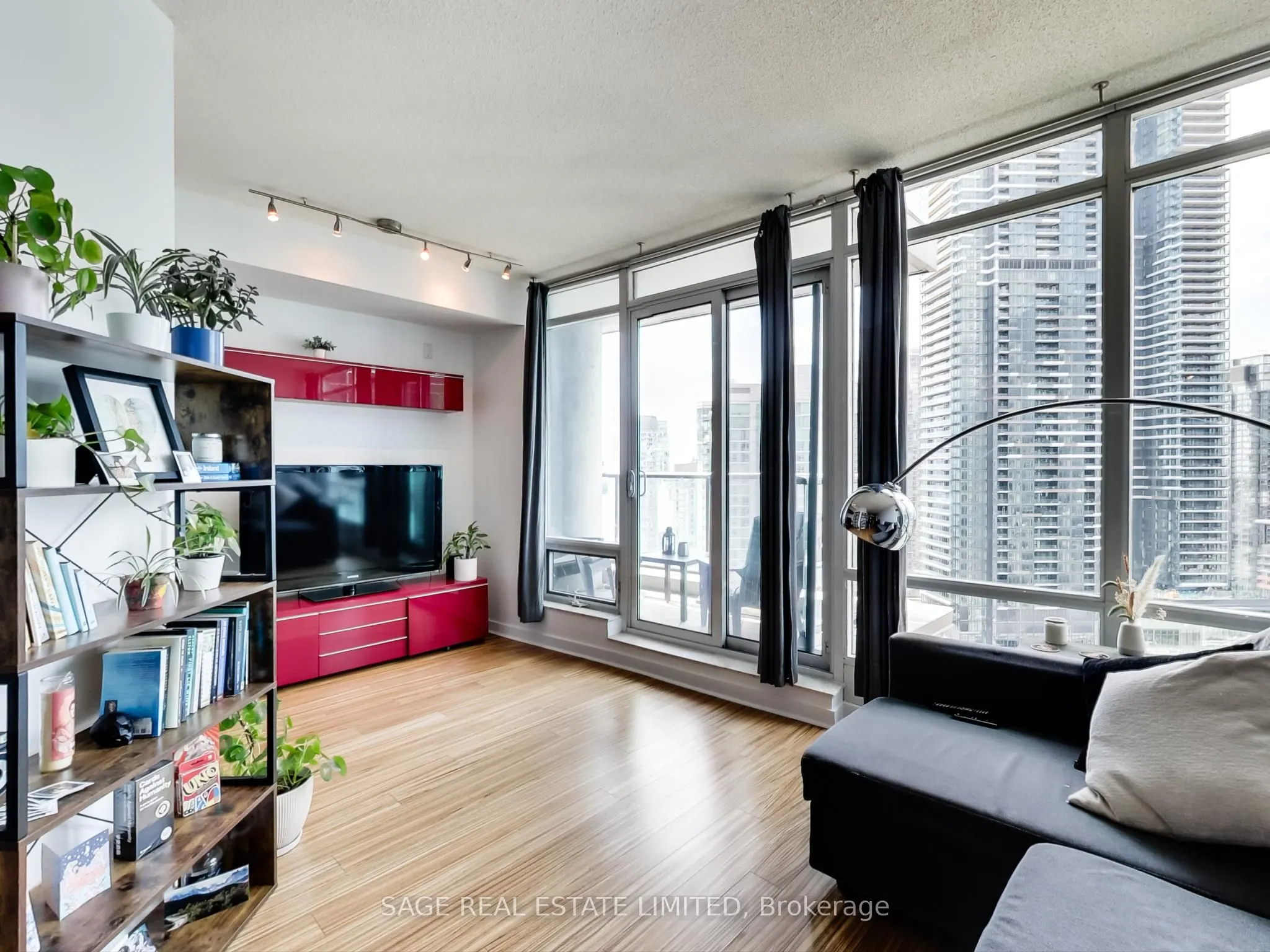 361 Front Street, #3306