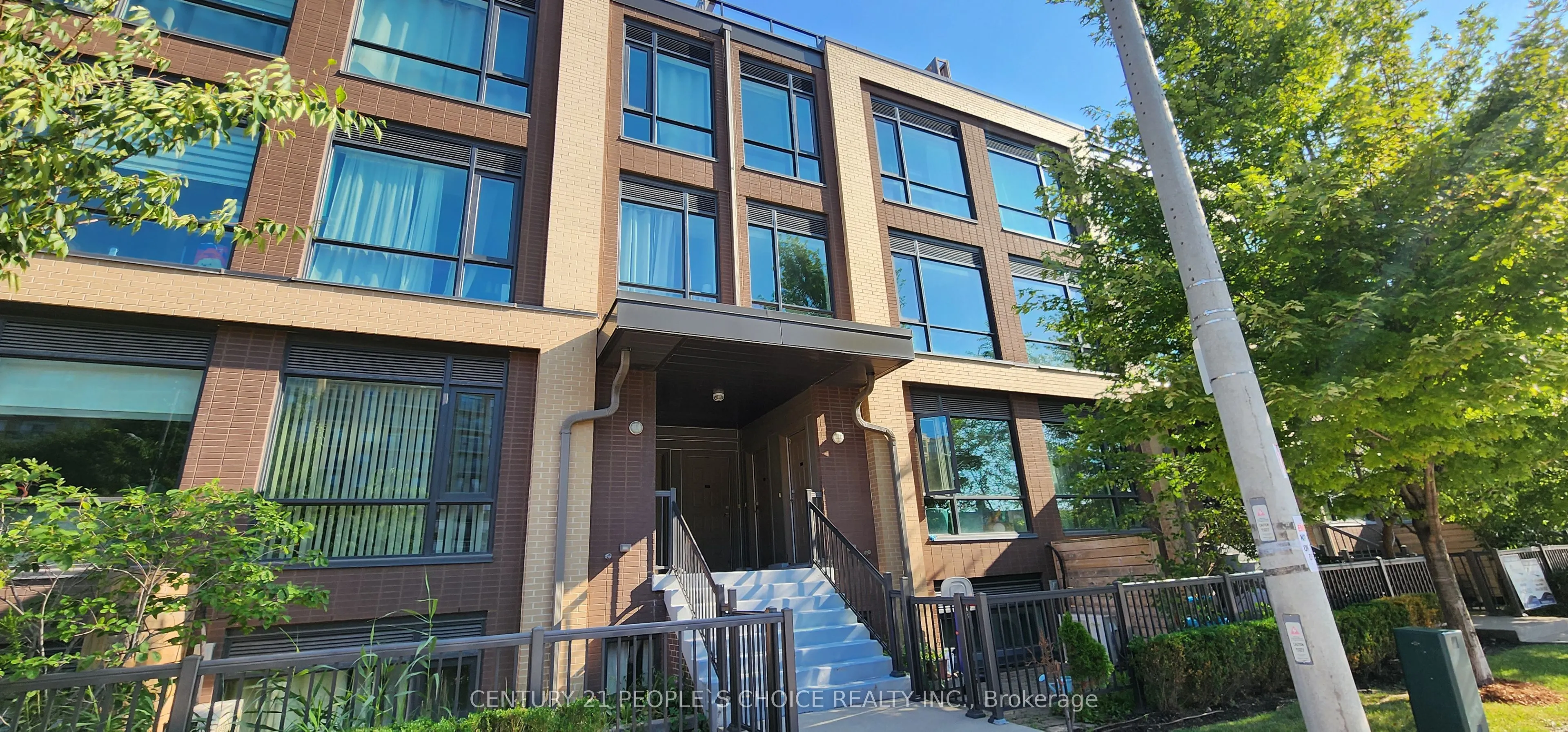 639 Lawrence Avenue W, #207