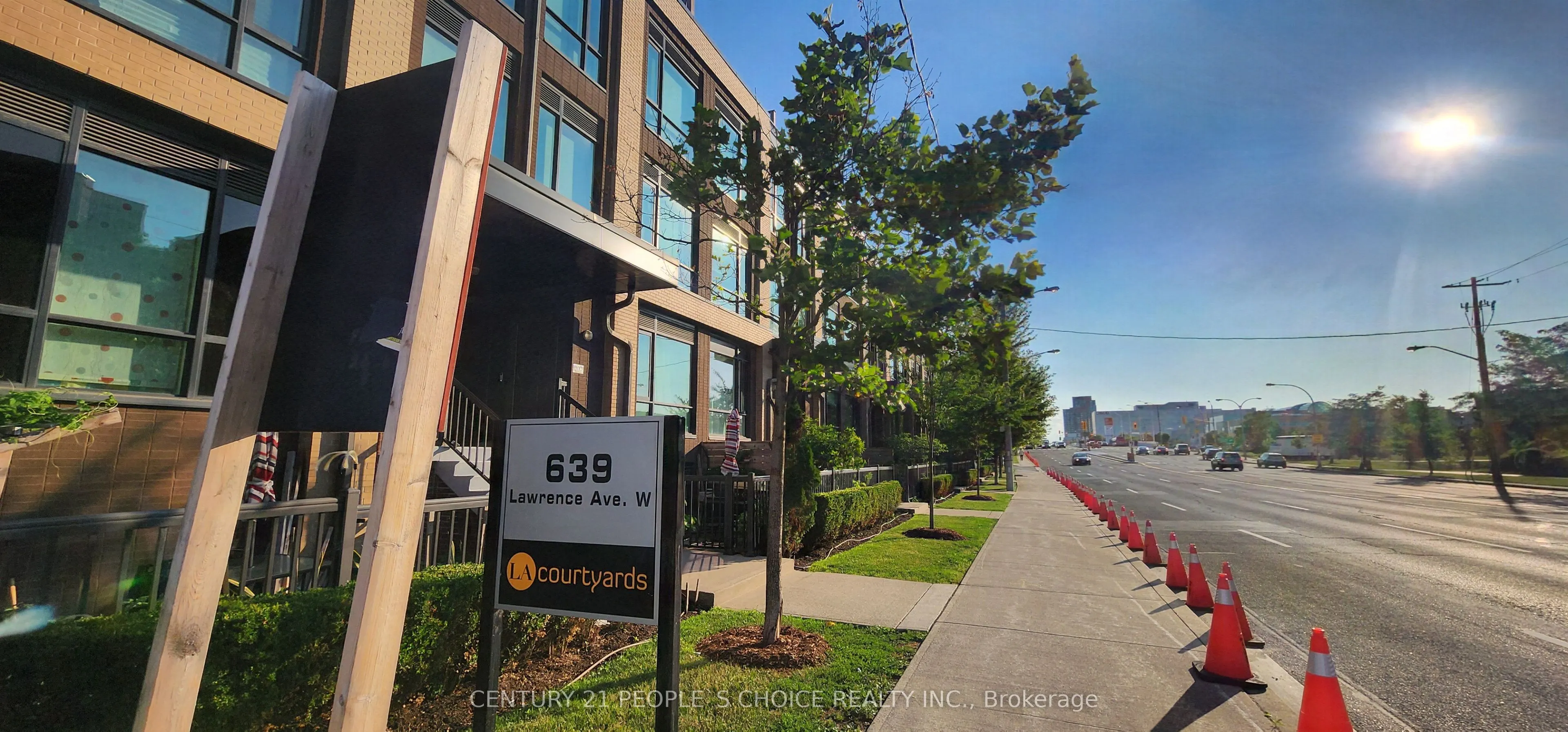 639 Lawrence Avenue W, #207