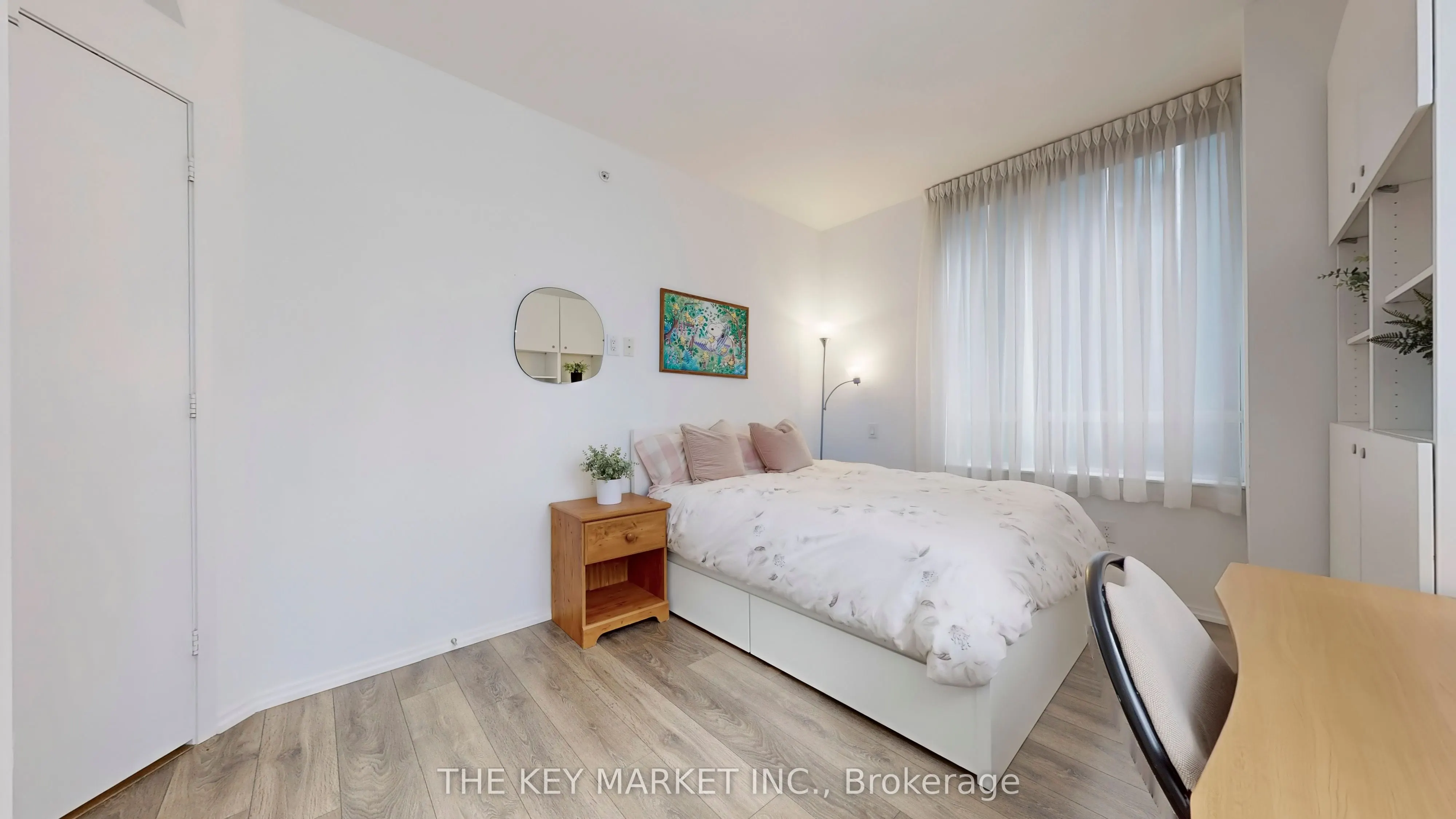 45 Charles Street E, #511