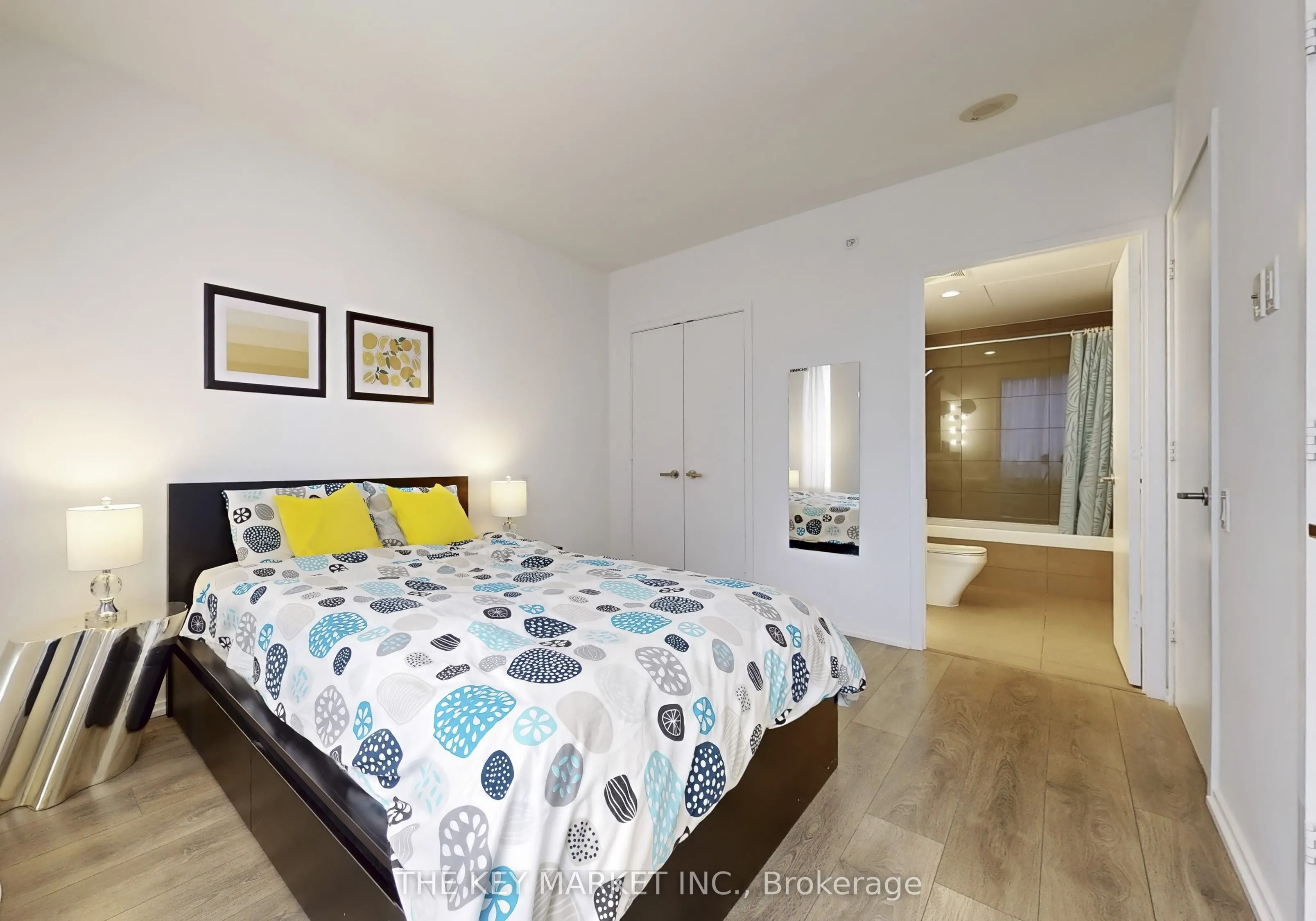 45 Charles Street E, #511