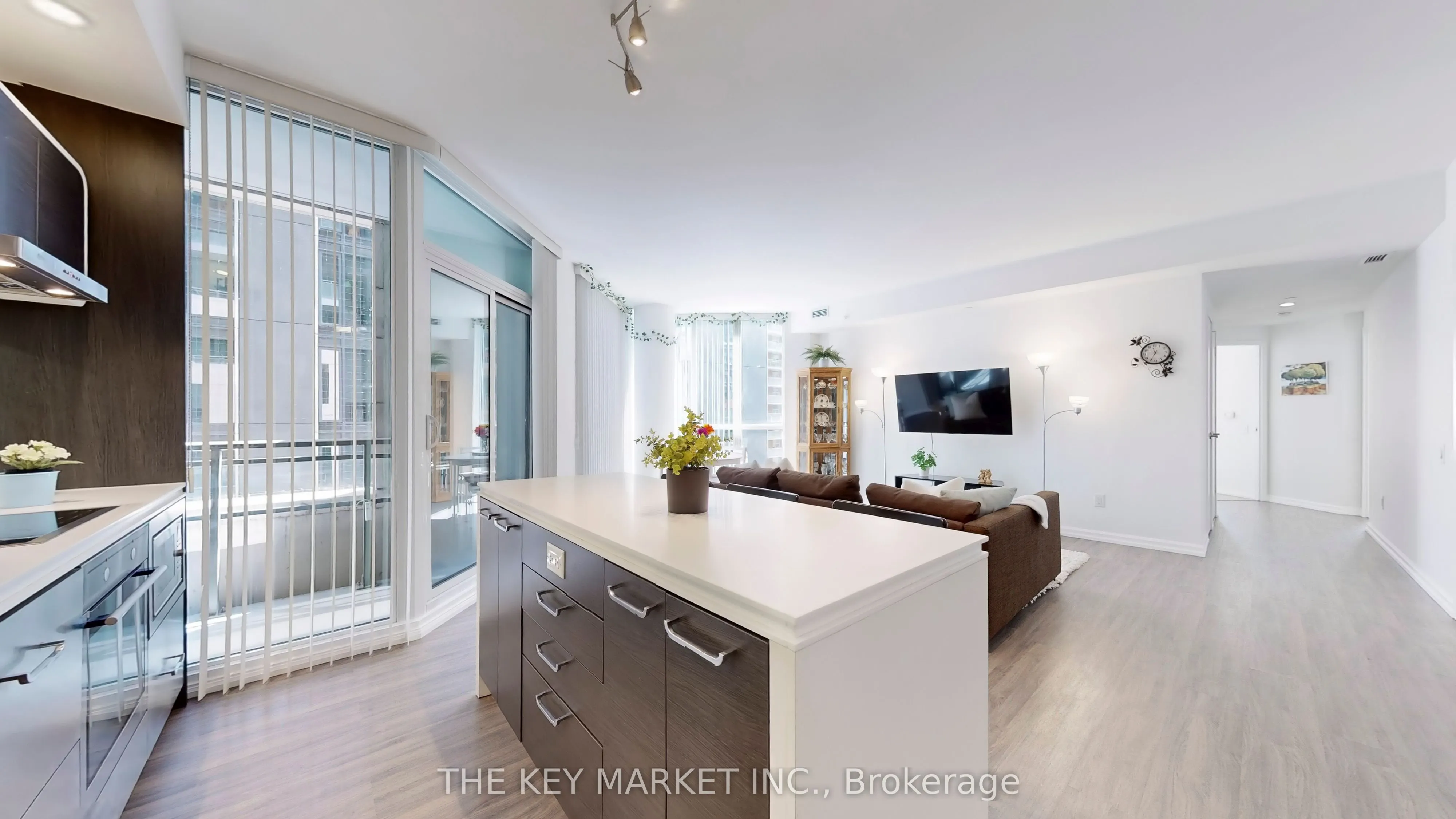 45 Charles Street E, #511