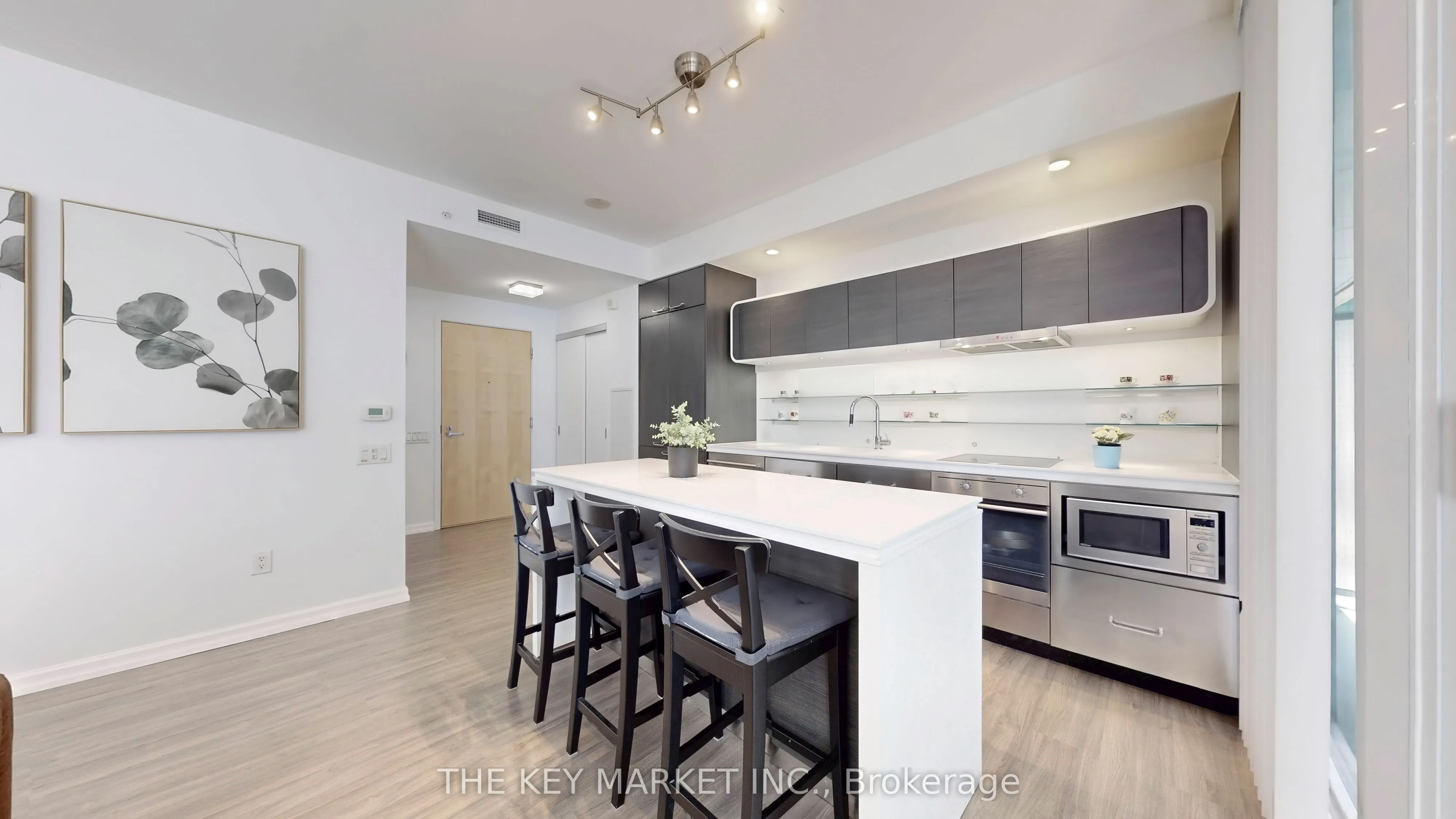 45 Charles Street E, #511