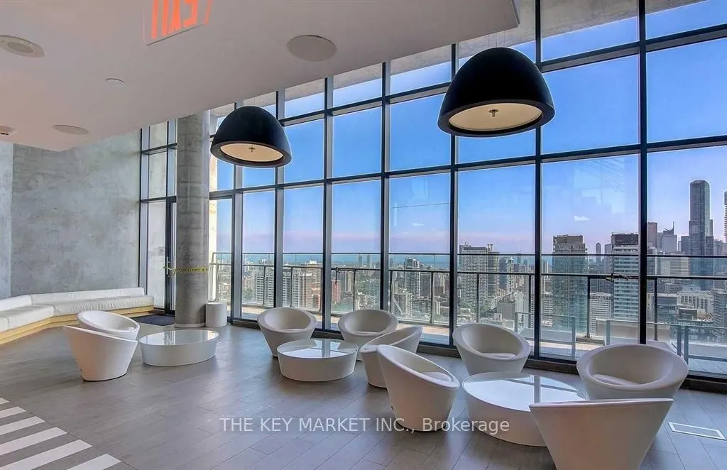 45 Charles Street E, #511