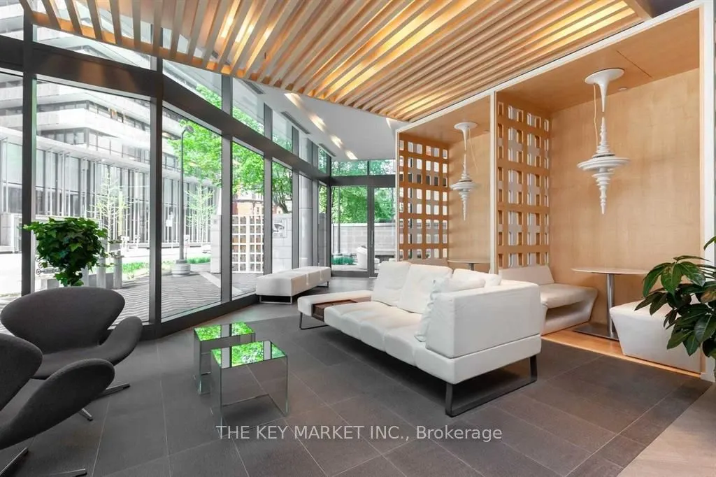 45 Charles Street E, #511