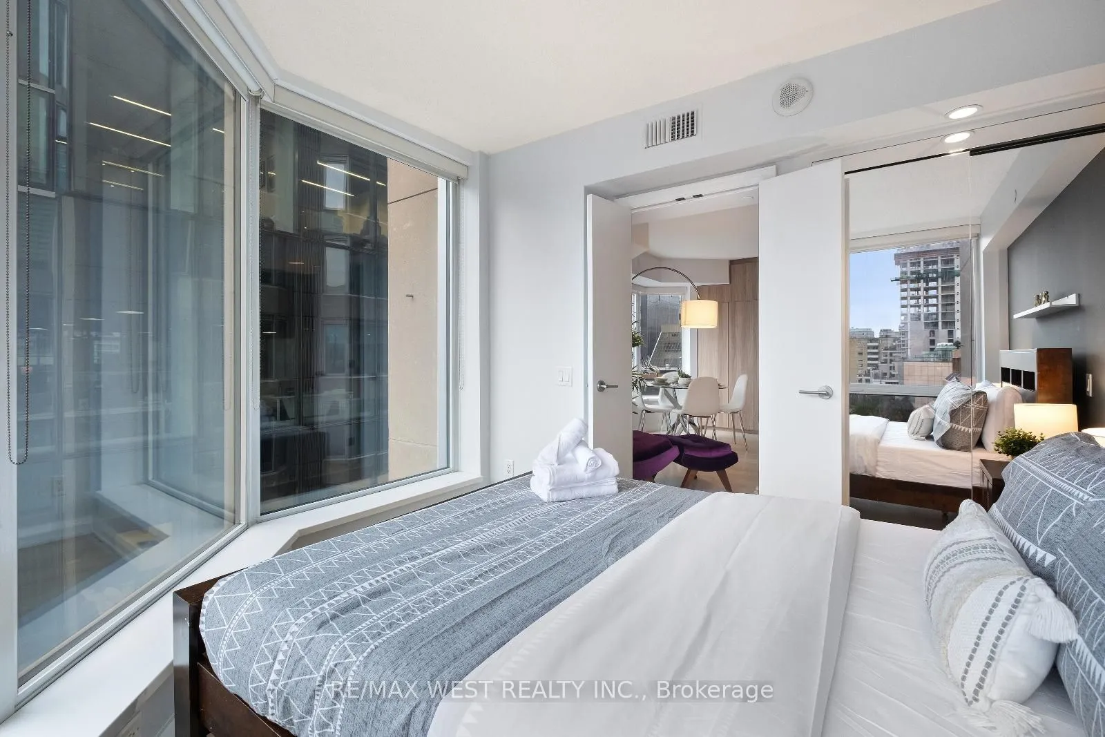 155 Yorkville Avenue, #704