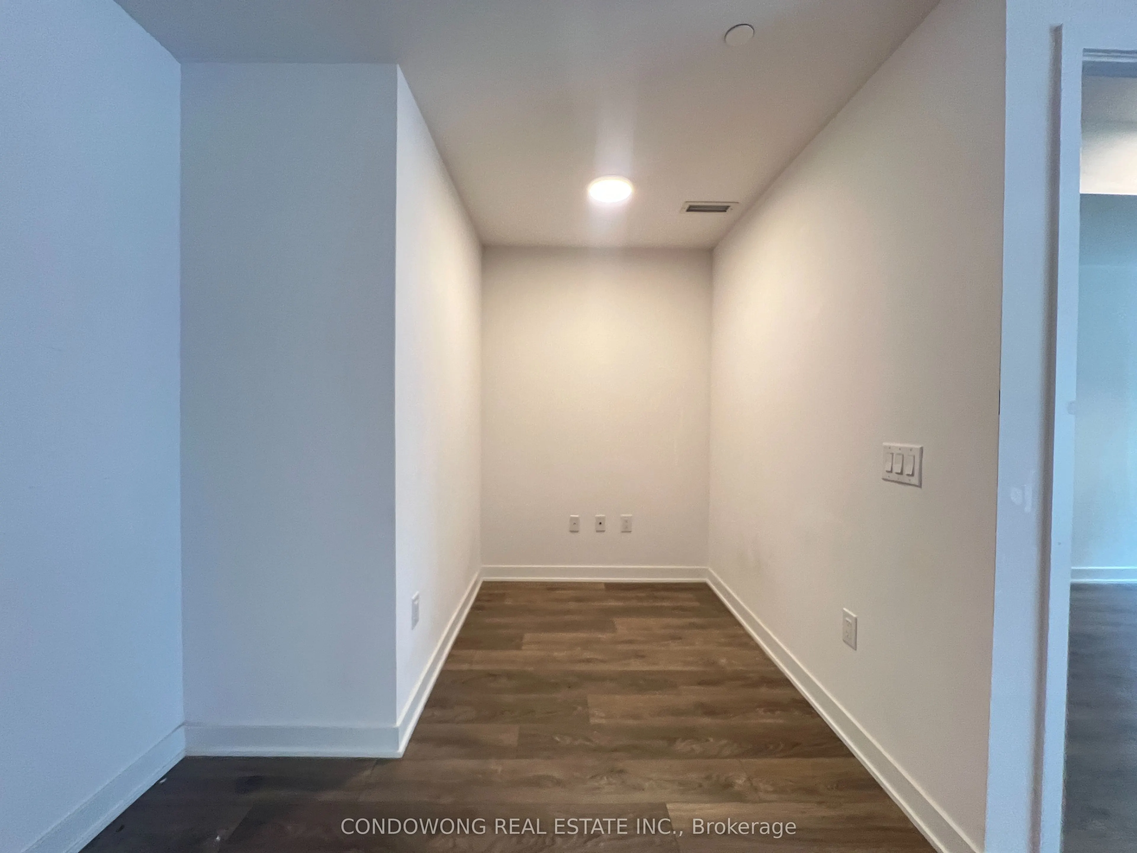 35 Tubman Avenue, #817