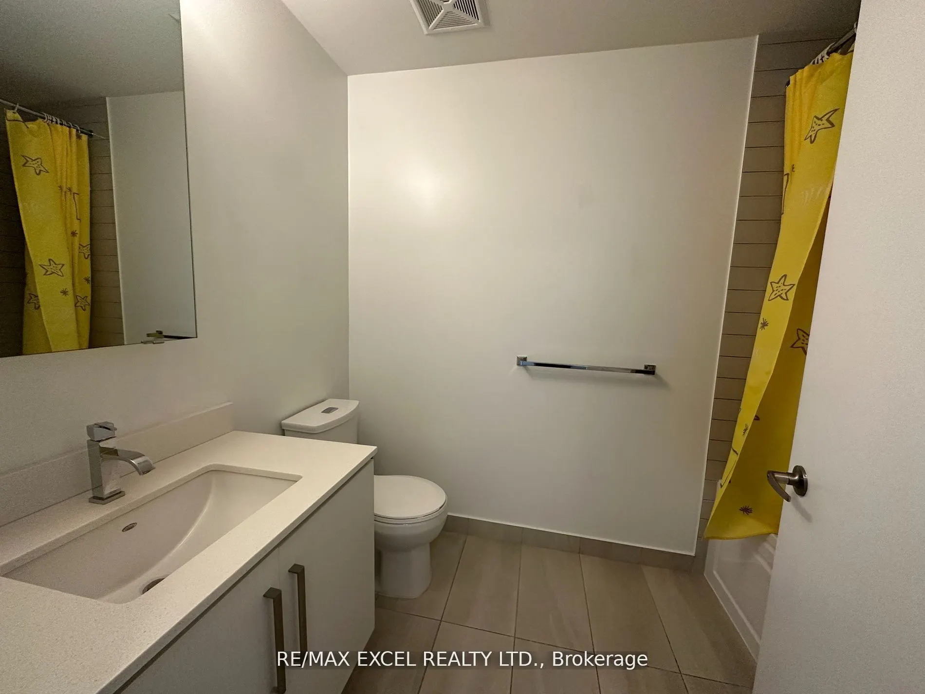 5180 Yonge Street, #803