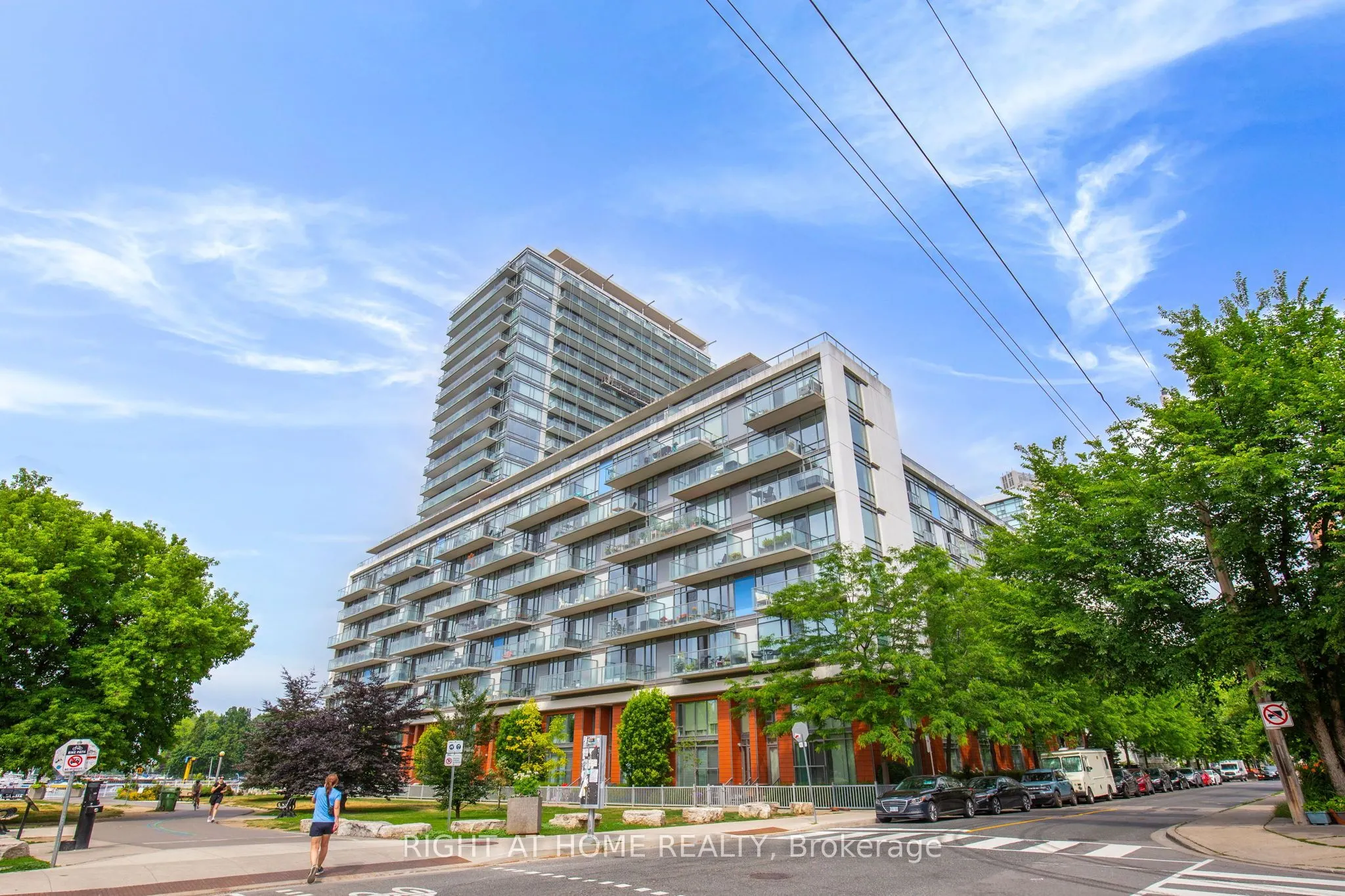90 Stadium Road, #732