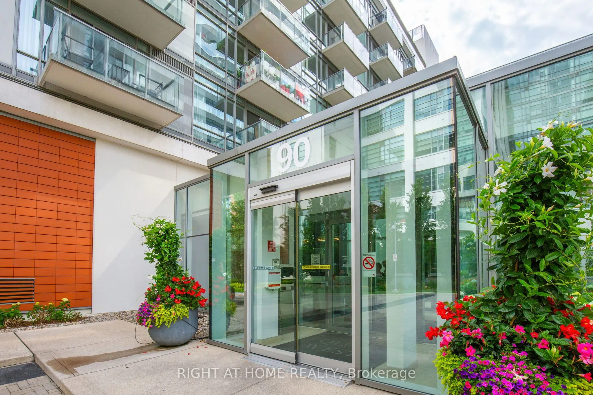 90 Stadium Road, #732