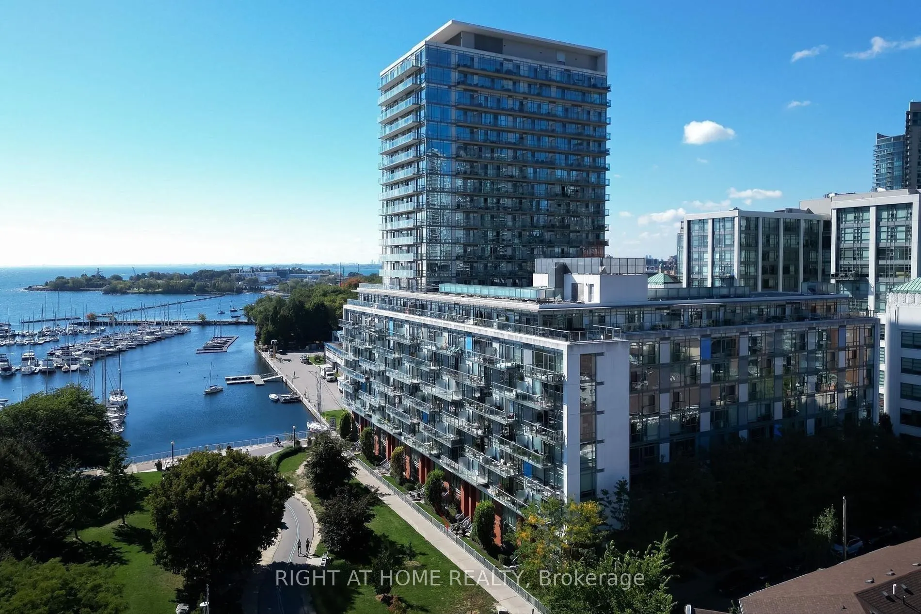 90 Stadium Road, #732